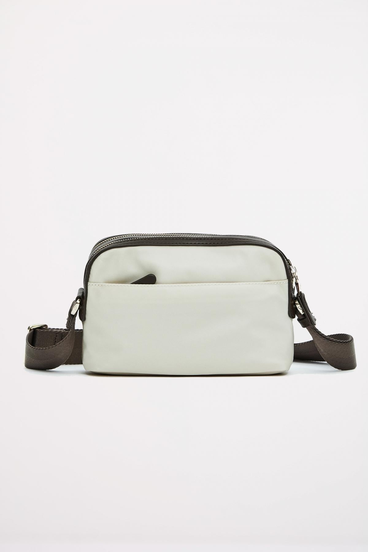 MANDARINA DUCK HUNTER CROSSOVER en color BLANCO  (3)