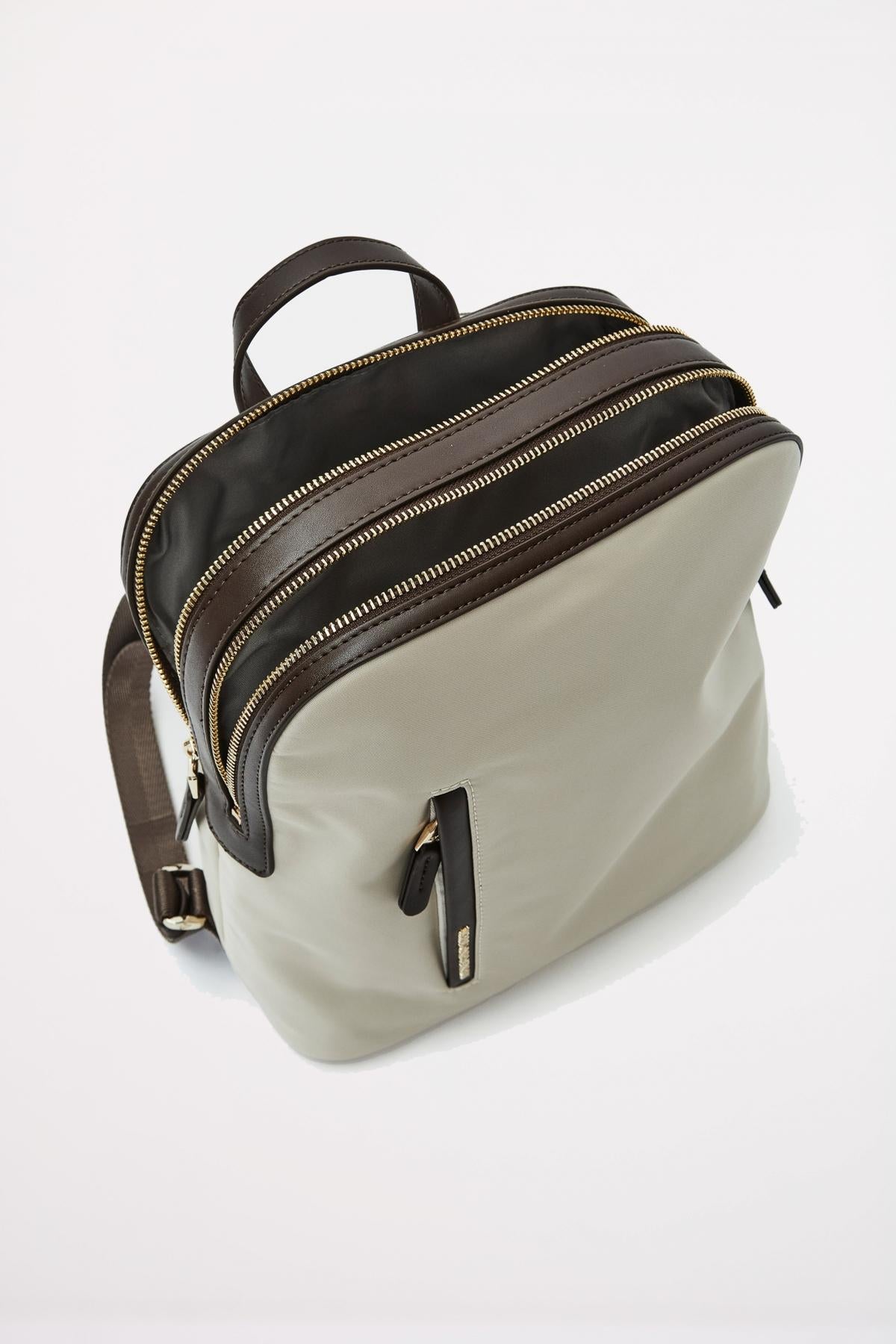 MANDARINA DUCK HUNTER BACKPACK en color BLANCO  (4)