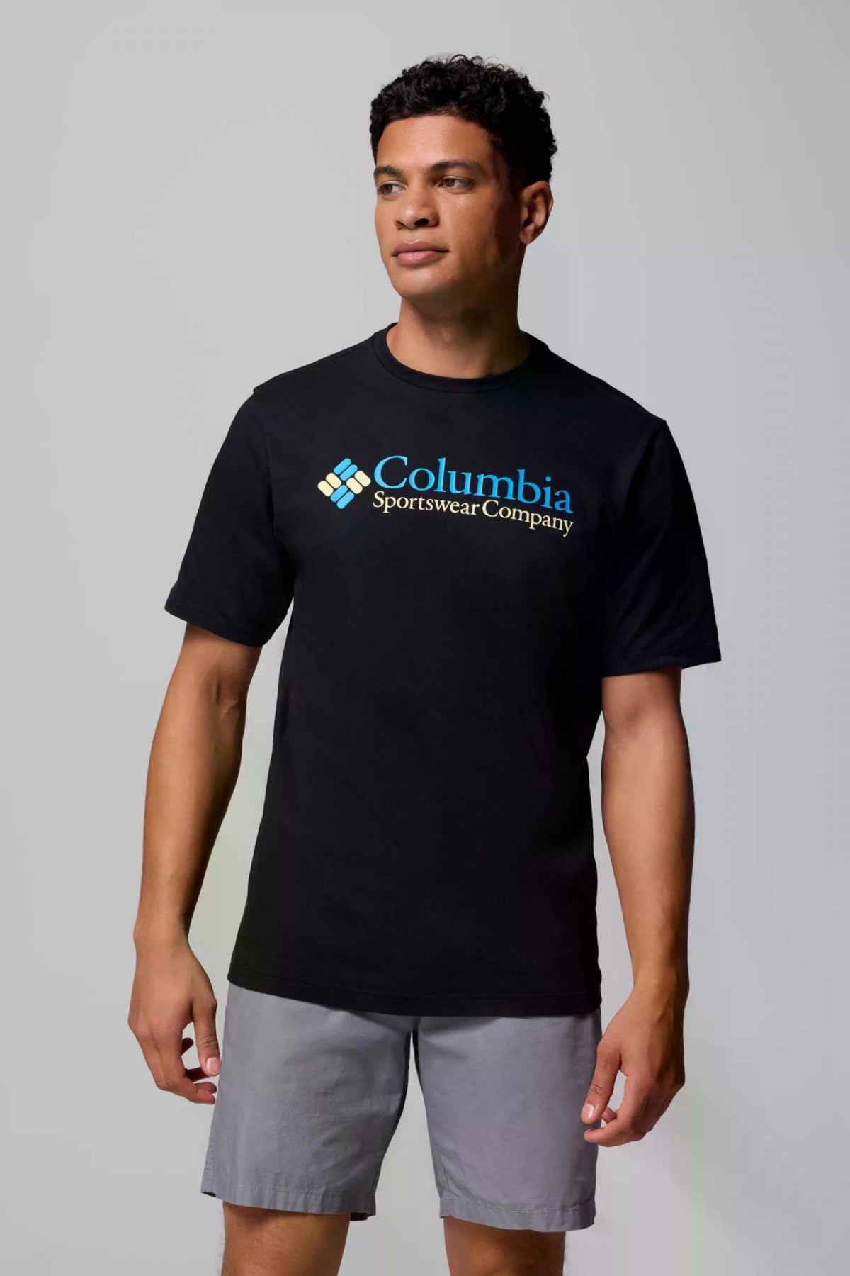 COLUMBIA CSC BASIC LOGO SHORT SLEE en color NEGRO  (1)