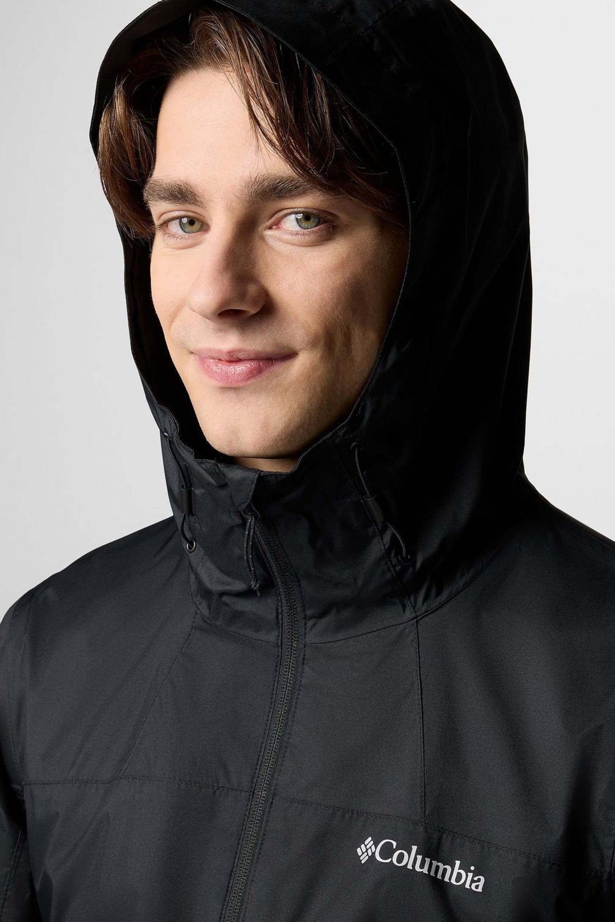 COLUMBIA INNER LIMITS III JACKET en color NEGRO  (3)