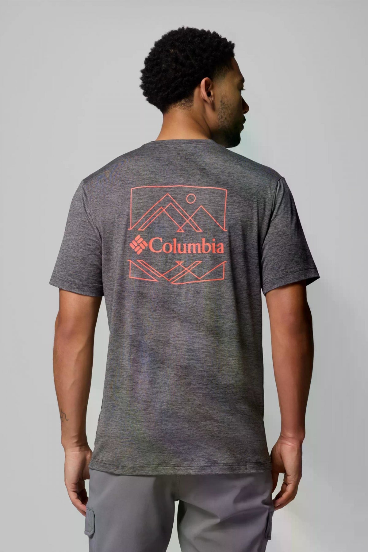 COLUMBIA KWICK HIKE BACK GRAPHIC S en color GRIS  (2)