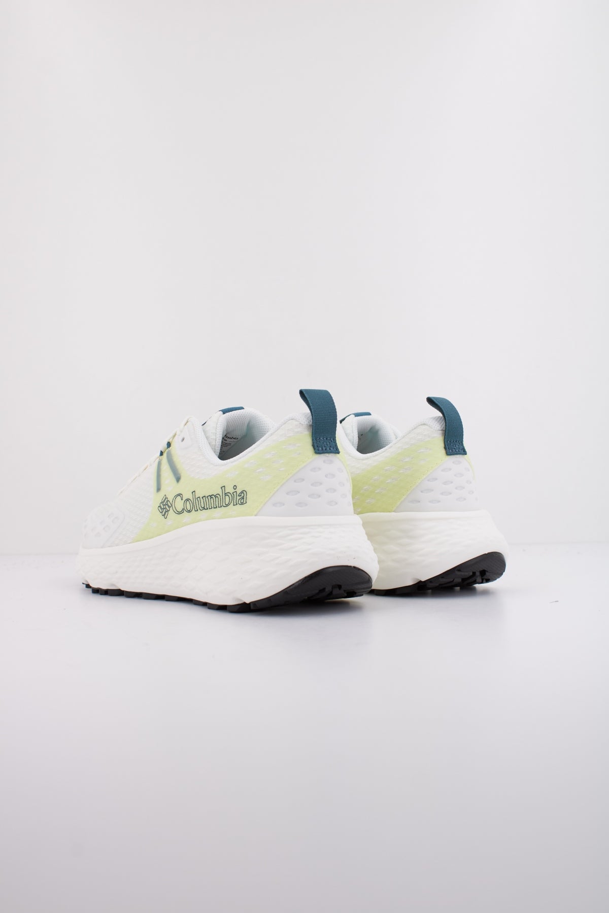 COLUMBIA CB KONOS TRS en color BLANCO  (4)