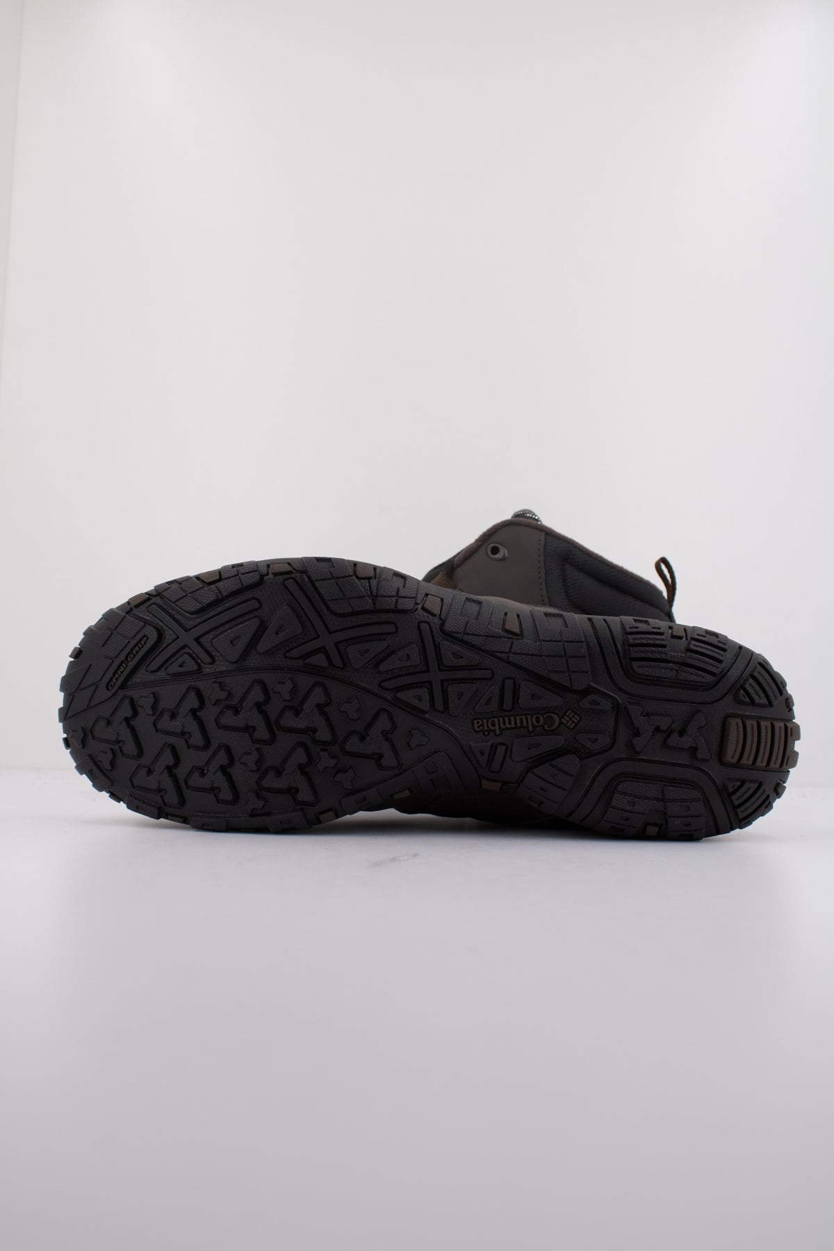 COLUMBIA WOODBURN II CHUKKA WP OMN en color MARRON  (5)