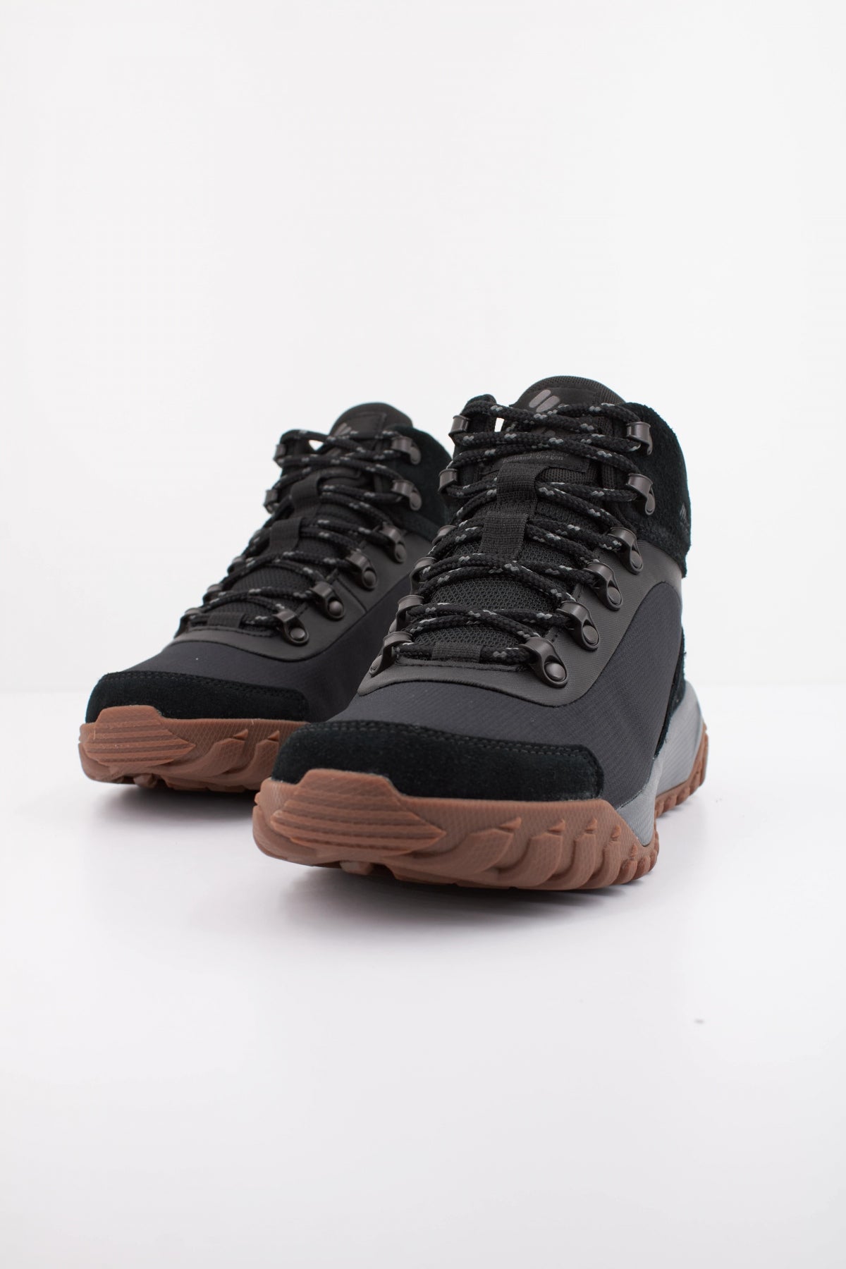 COLUMBIA BURNSIDER WATERPROOF en color NEGRO  (2)