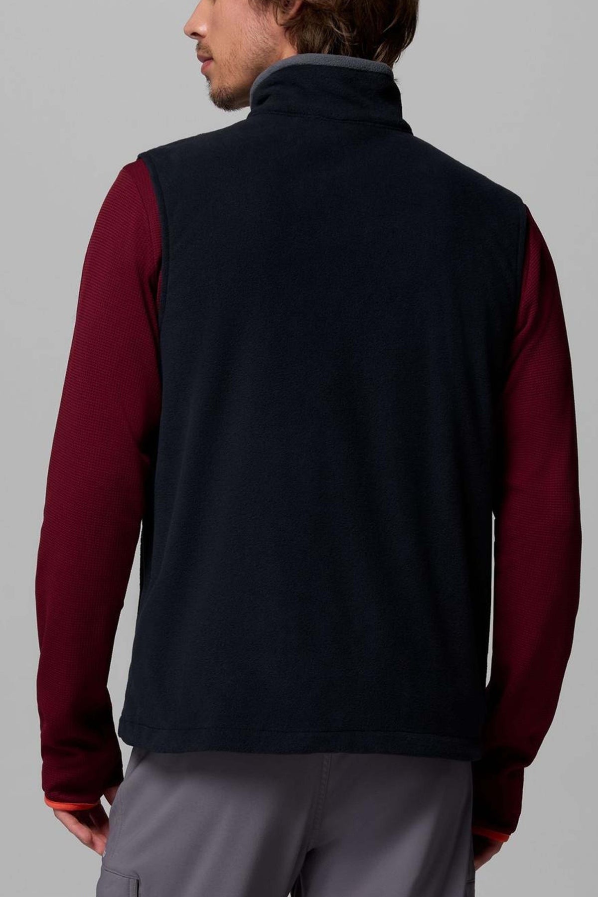 COLUMBIA FAST TREK FLEECE VEST en color NEGRO  (2)