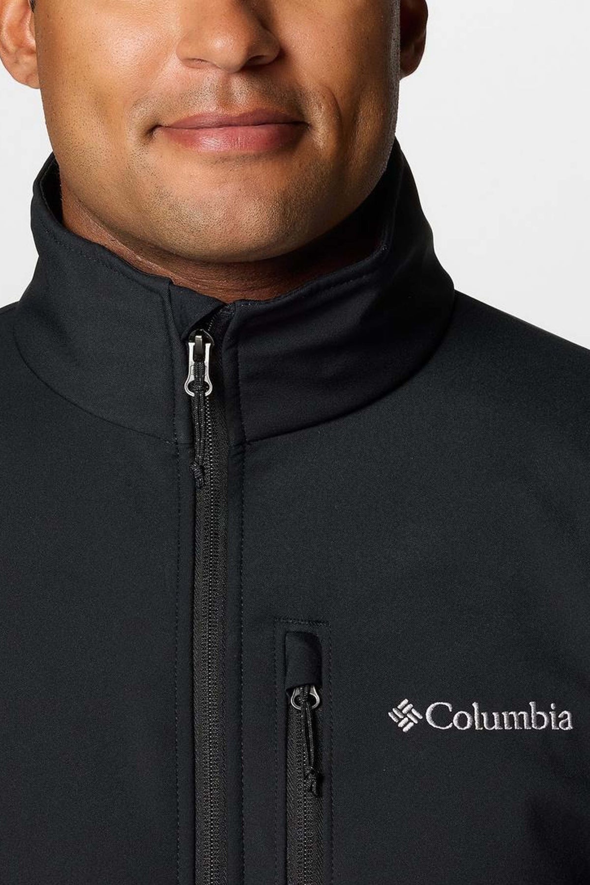 COLUMBIA ASCENDER SOFTSHELL JKT en color NEGRO  (4)