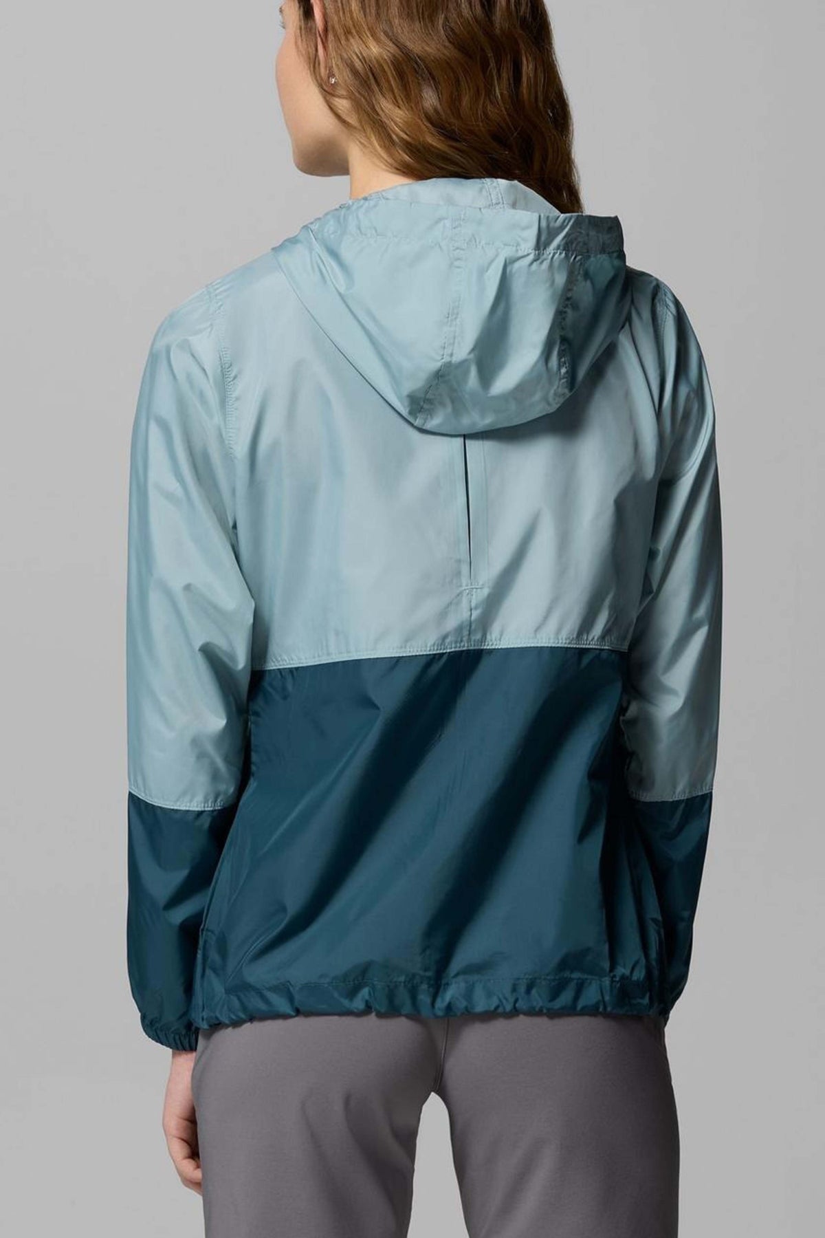 COLUMBIA FLASH FORWARD II WINDBRE  en color AZUL  (2)