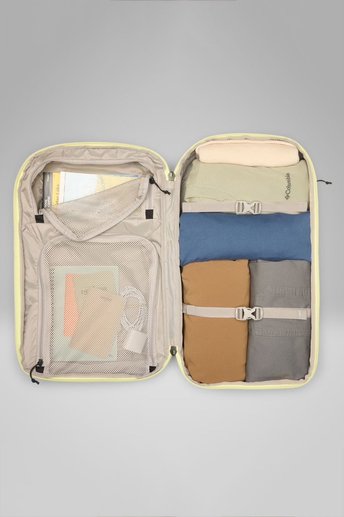 COLUMBIA LANDROAMER TRAVEL BACKPACK en color VERDE  (3)