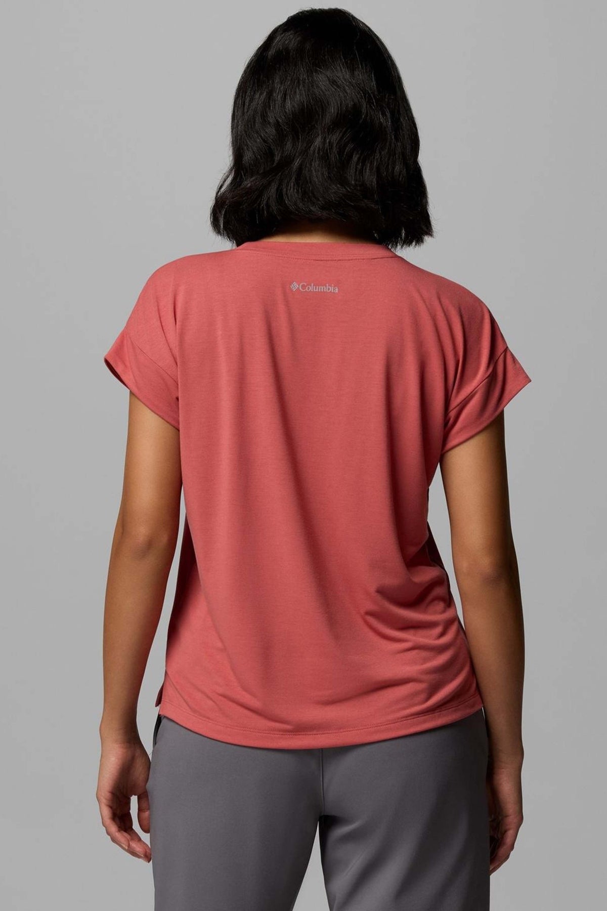 COLUMBIA  DANIELA FALLS SS  en color NARANJA  (2)