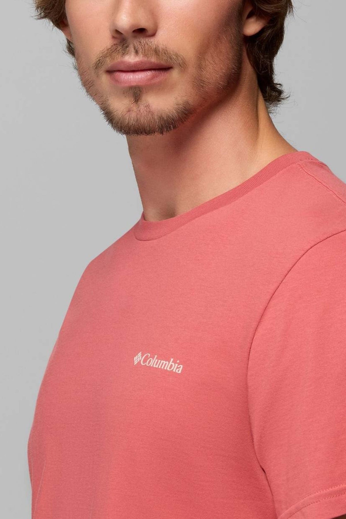 COLUMBIA  OUTDOOR BACK GRAPHIC  en color NARANJA  (4)