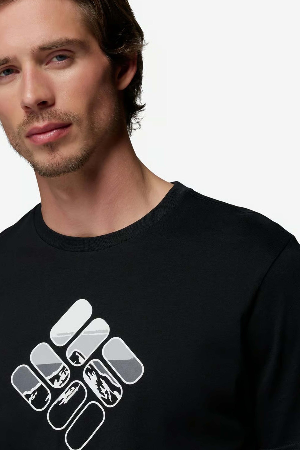 COLUMBIA SEASONAL GRAPHIC en color NEGRO  (4)
