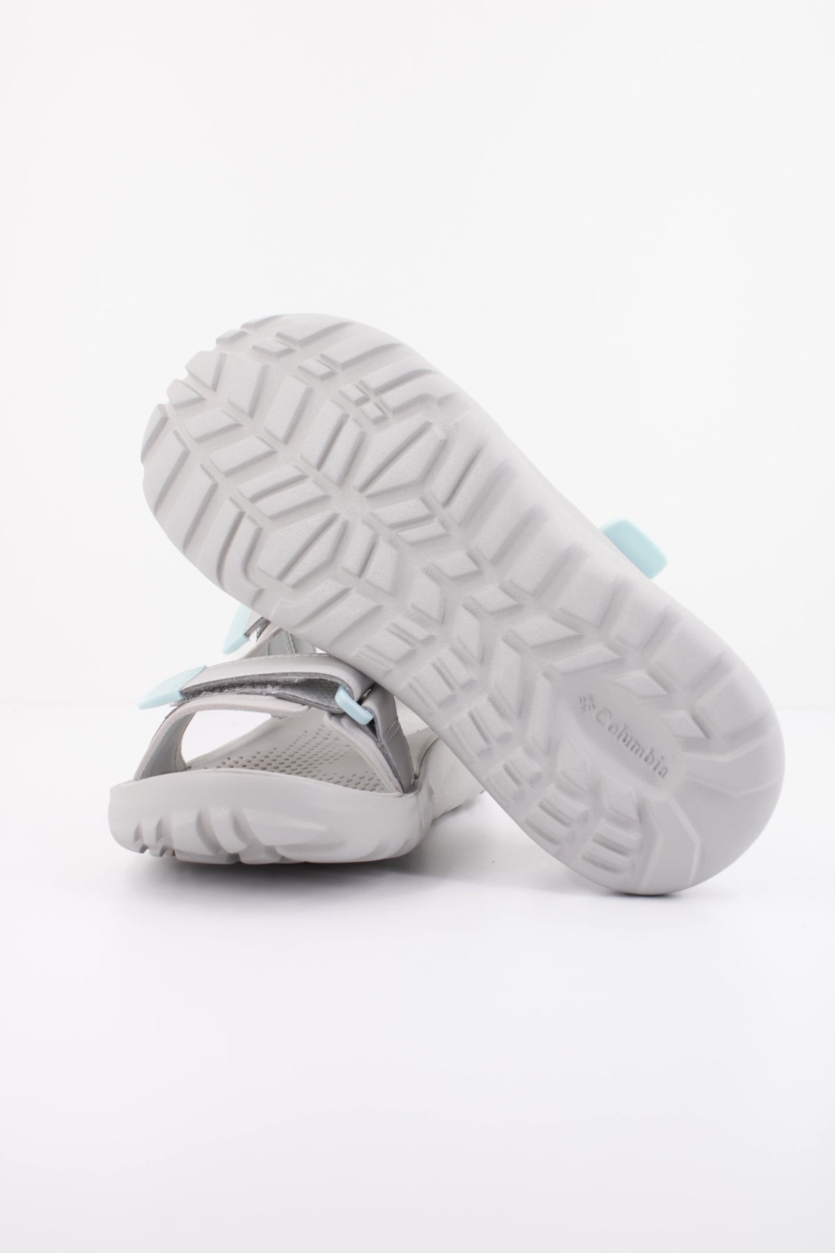 COLUMBIA PEAKFREAK ROAM SANDAL WM en color GRIS  (5)