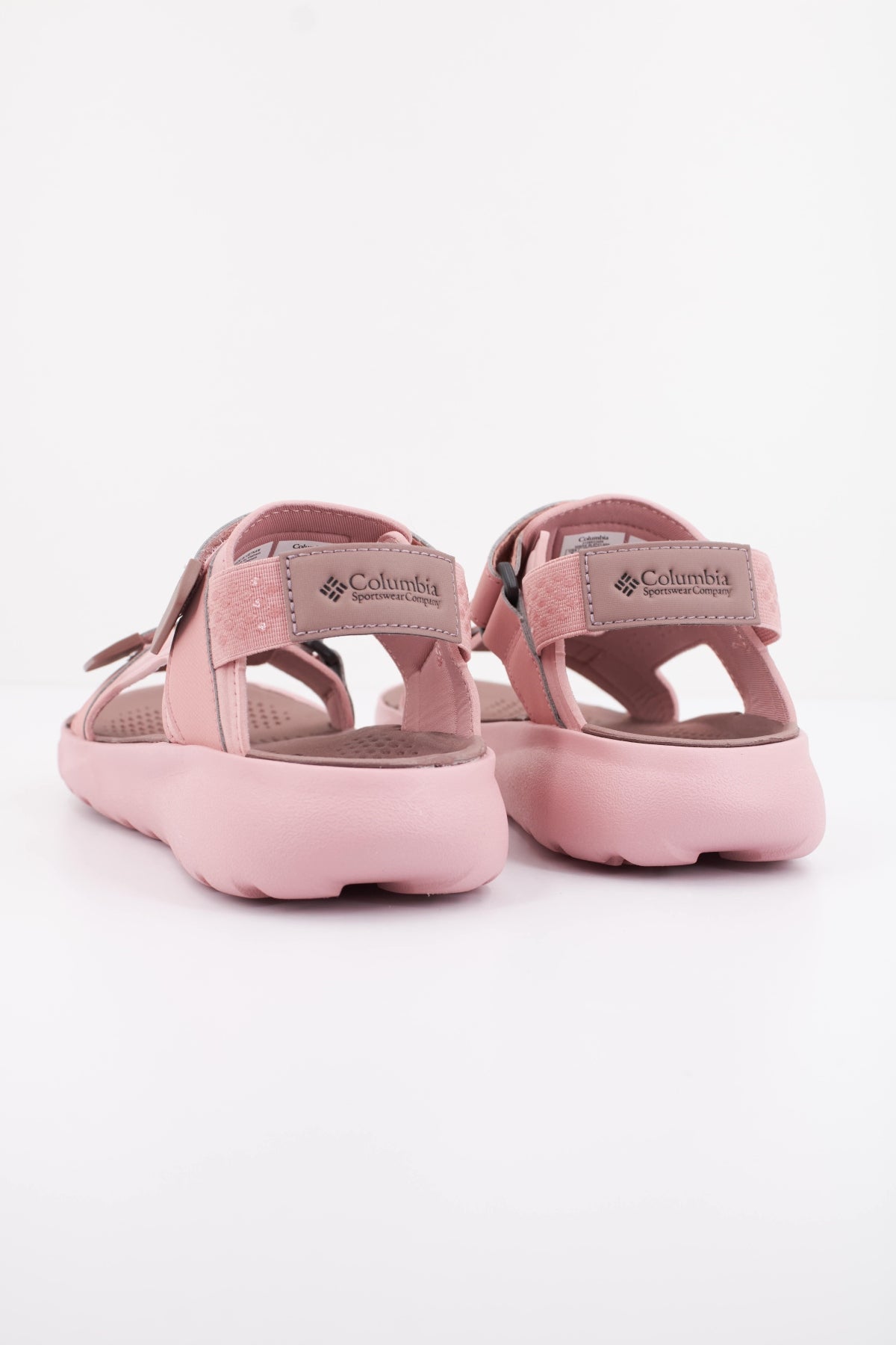 COLUMBIA PEAKFREAK ROAM SANDAL WM en color ROSA  (4)