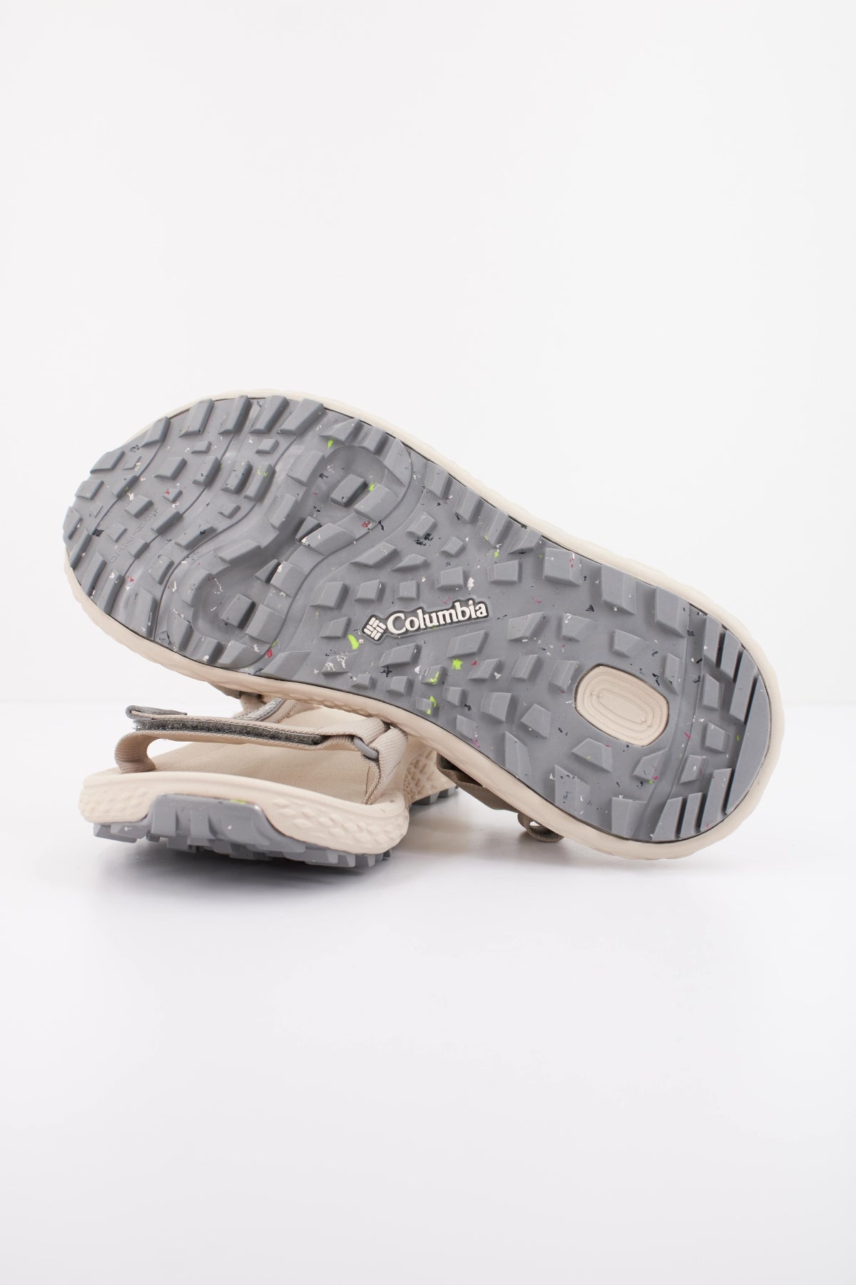 COLUMBIA KONOS GLOBETROT WMNS en color BEIS  (5)