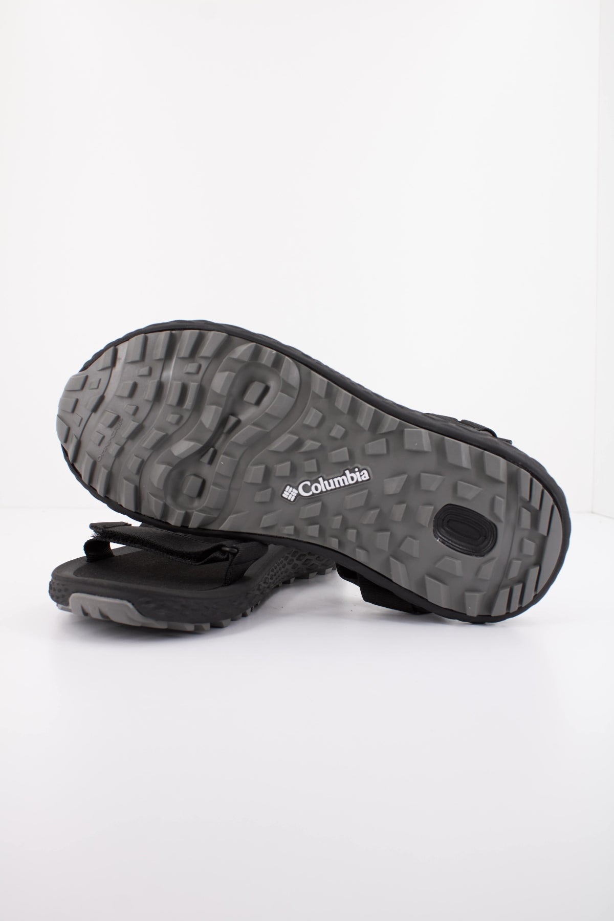 COLUMBIA KONOS GLOBETROT en color NEGRO  (5)