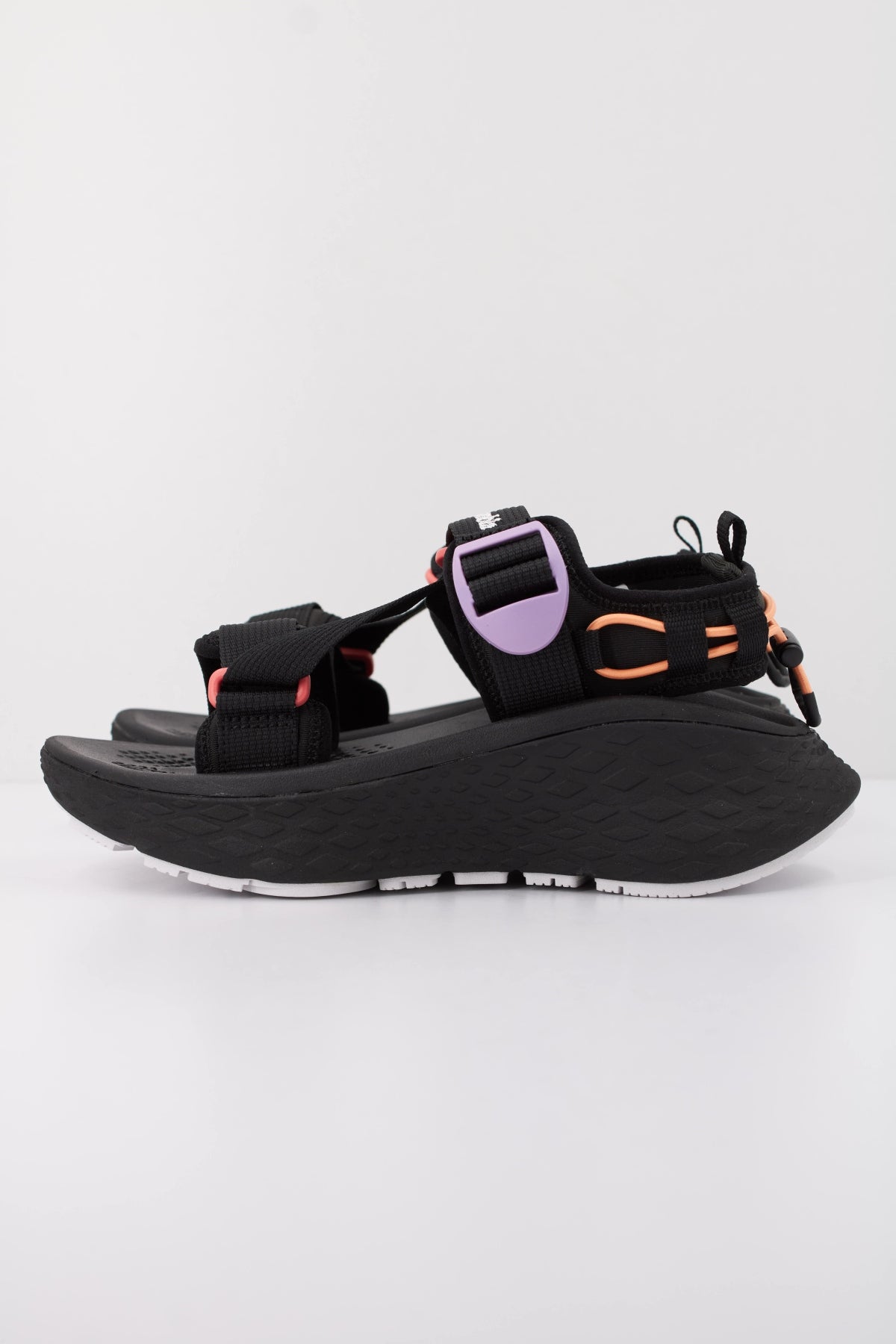 COLUMBIA KONOS ELEVATE STRAP SAND en color NEGRO  (1)