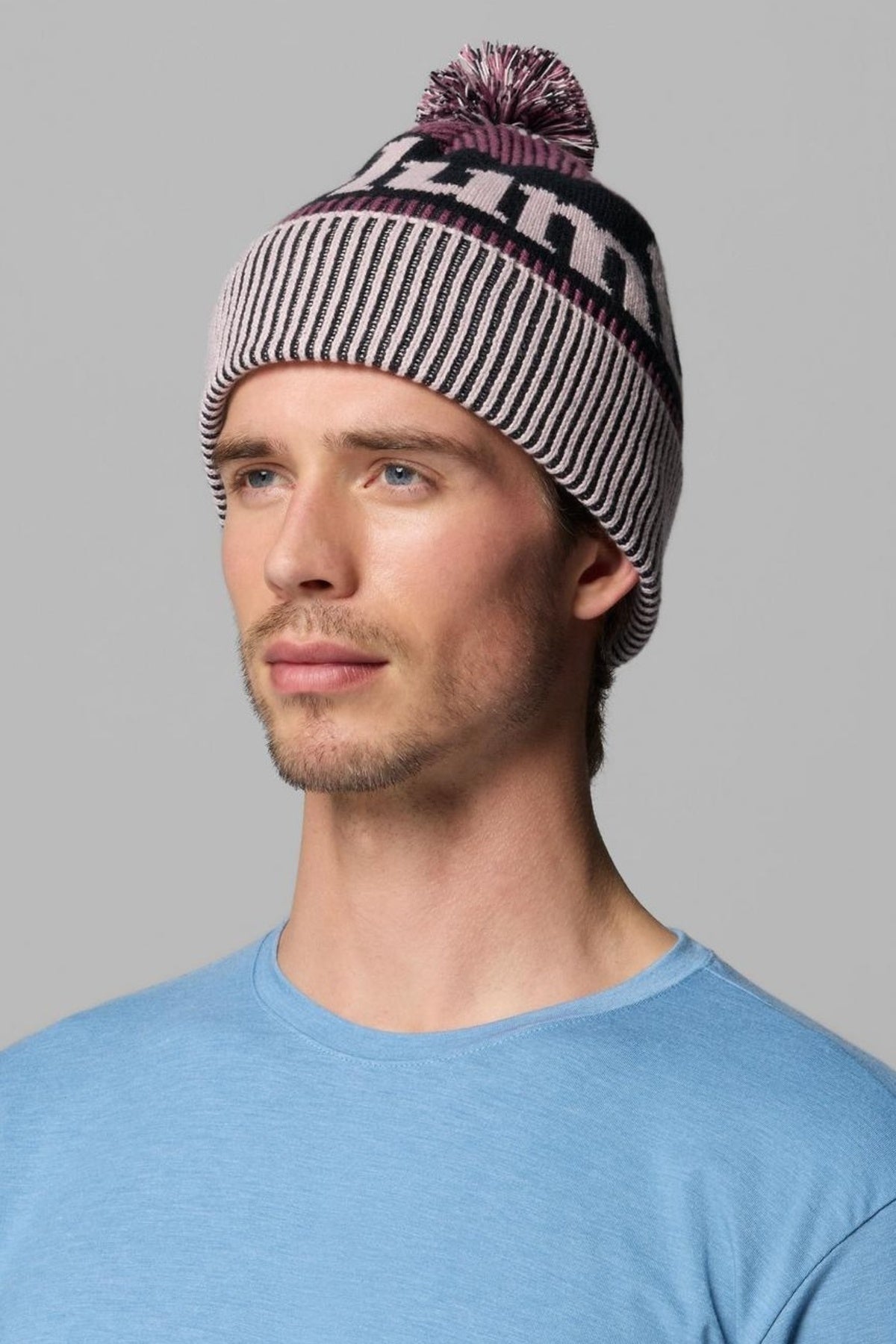 COLUMBIA POLAR POWDER III BEANIE en color   (3)