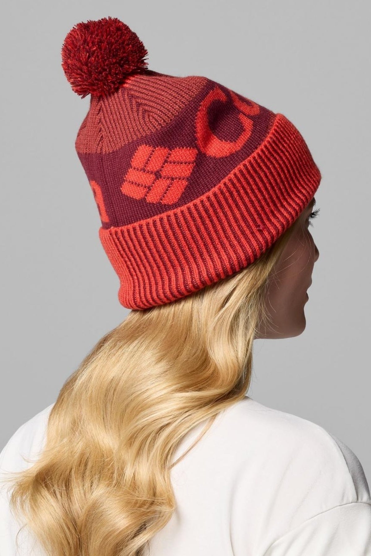 COLUMBIA POLAR POWDER III BEANIE en color   (2)