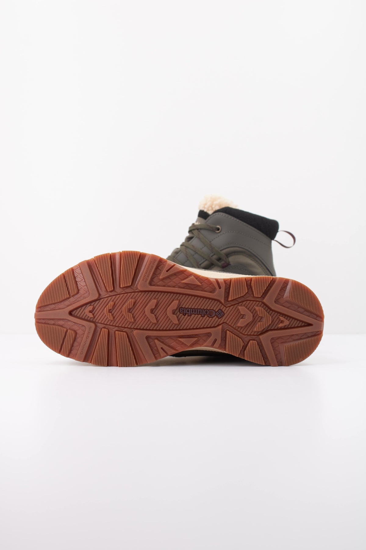 COLUMBIA RED HILL OMNI HEA en color VERDE  (5)
