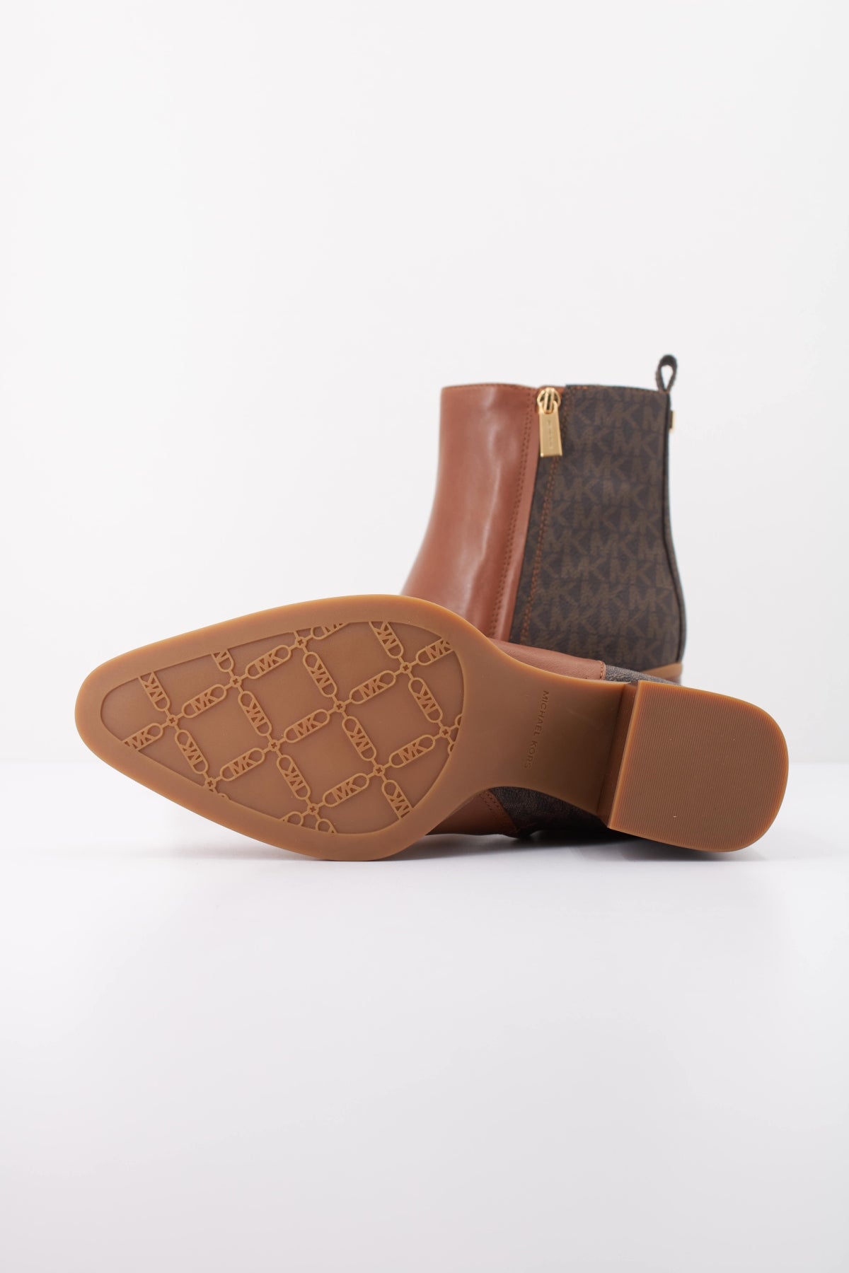 MICHAEL KORS LEX BOOTIE en color MARRON CLARO  (5)
