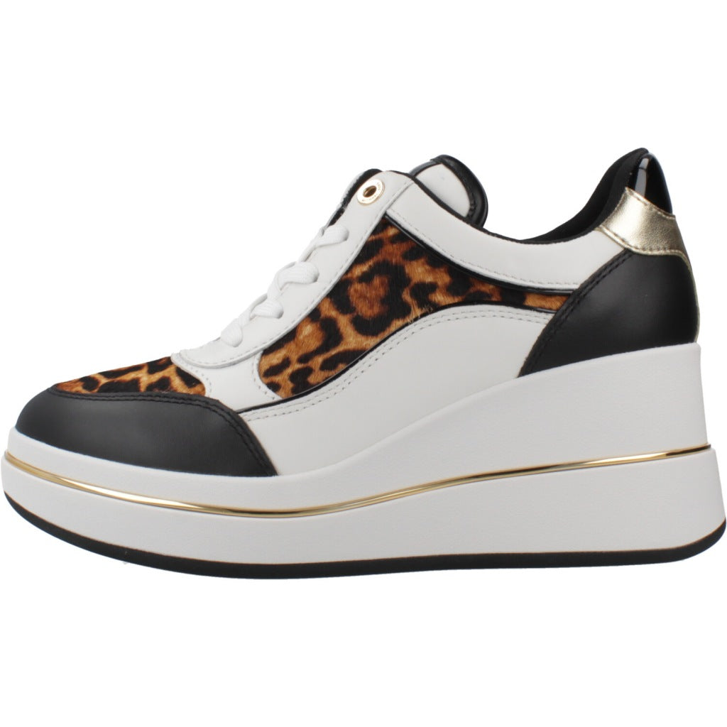 MICHAEL KORS EMMY WEDGE TRAINER en color ANIMAL PRINT  (2)