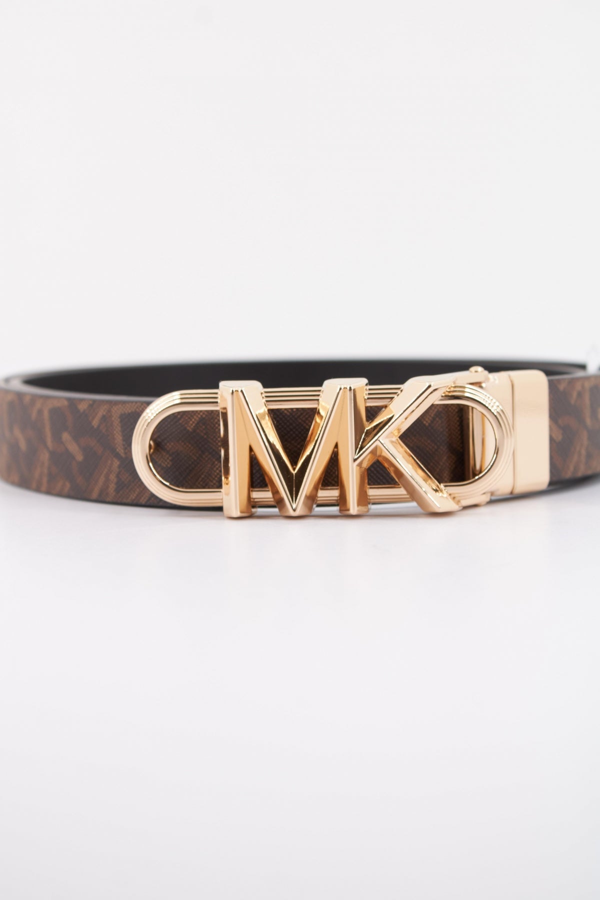 MICHAEL KORS REVERSIBLE BELT en color MARRON  (1)