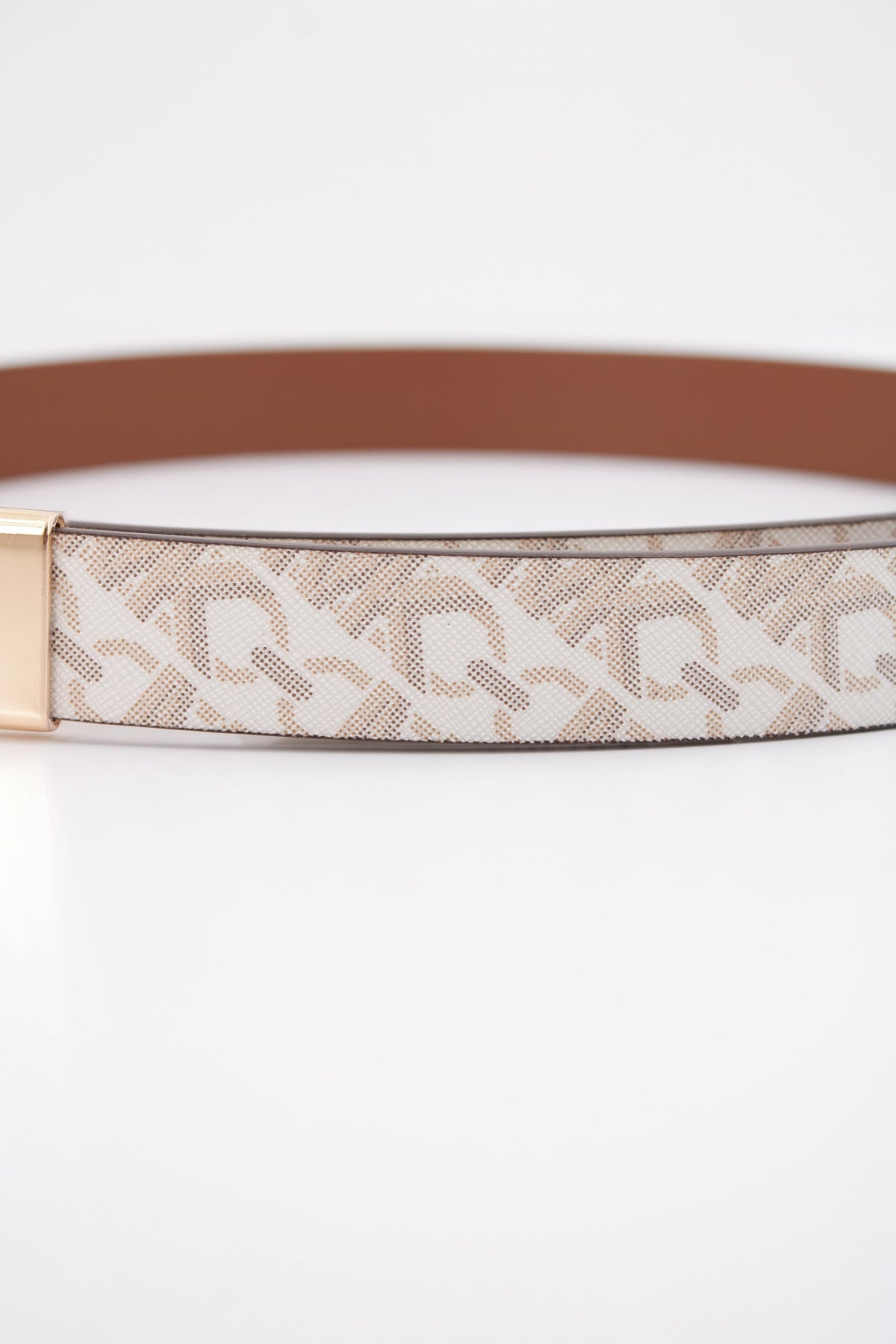 MICHAEL KORS REVERSIBLE BELT en color BEIS  (3)