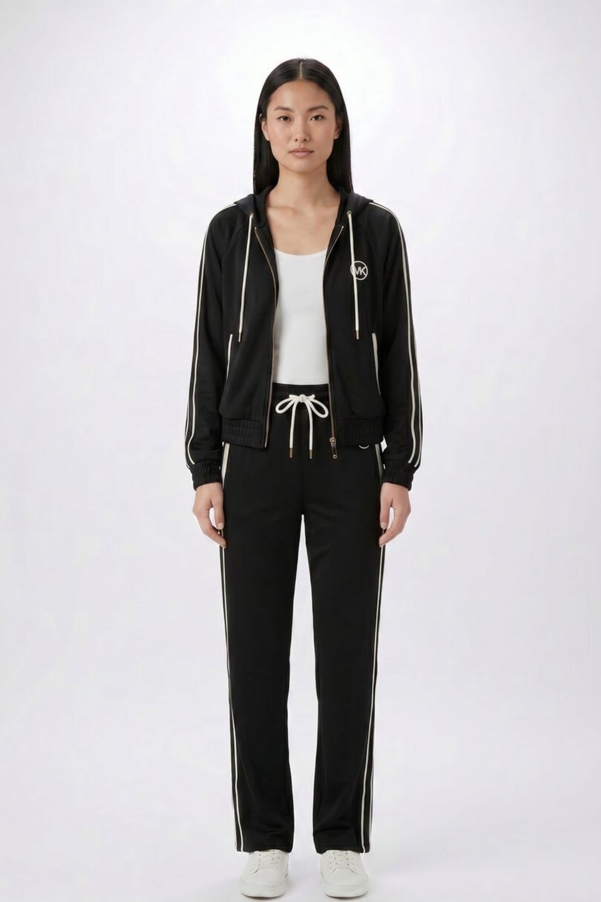 MICHAEL KORS MRXKN CNTRST ZIP FRNT TRK JKT en color NEGRO  (1)