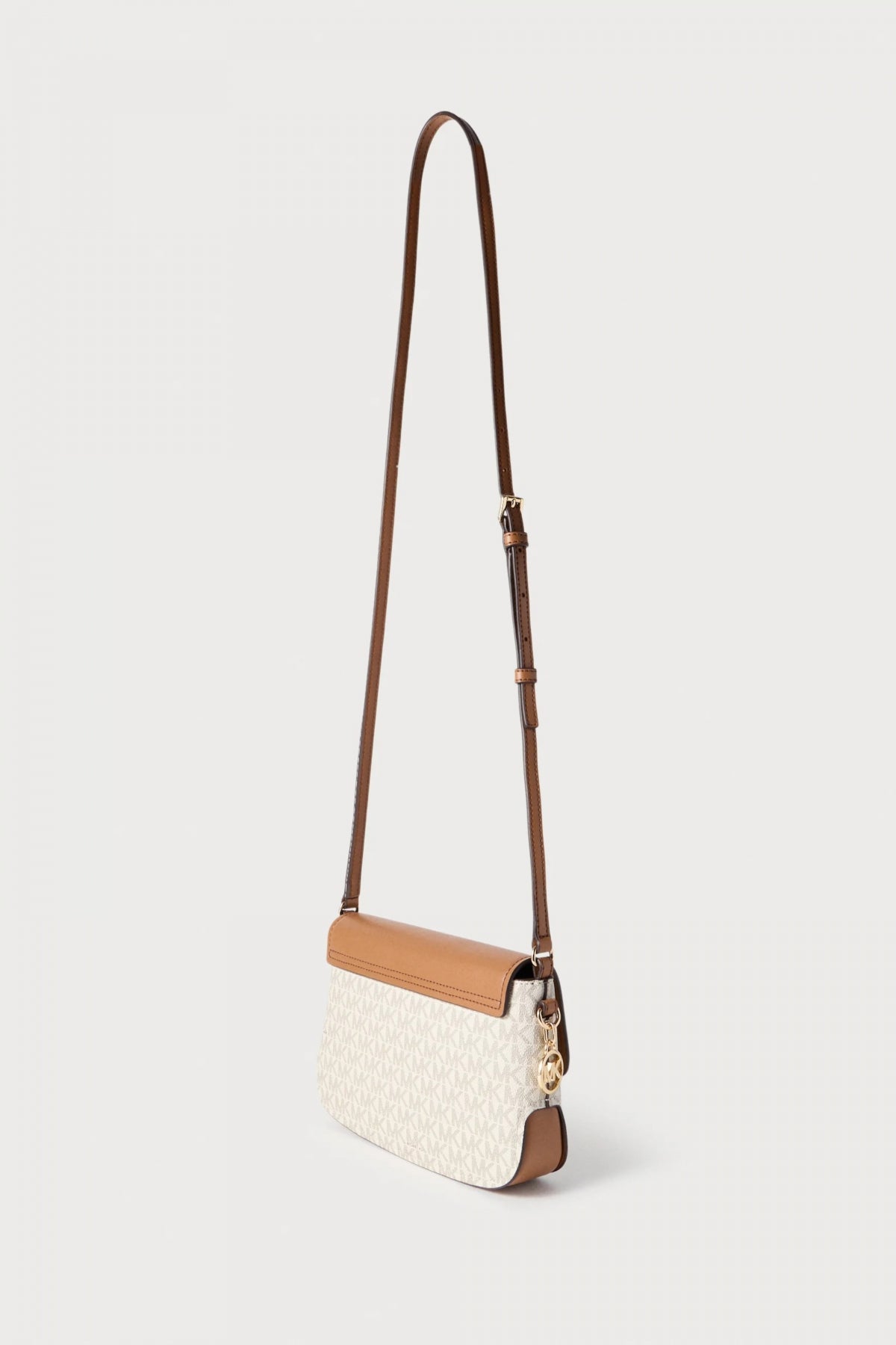 MICHAEL KORS ALICE SM FLAP XBODY en color MARRON CLARO  (4)