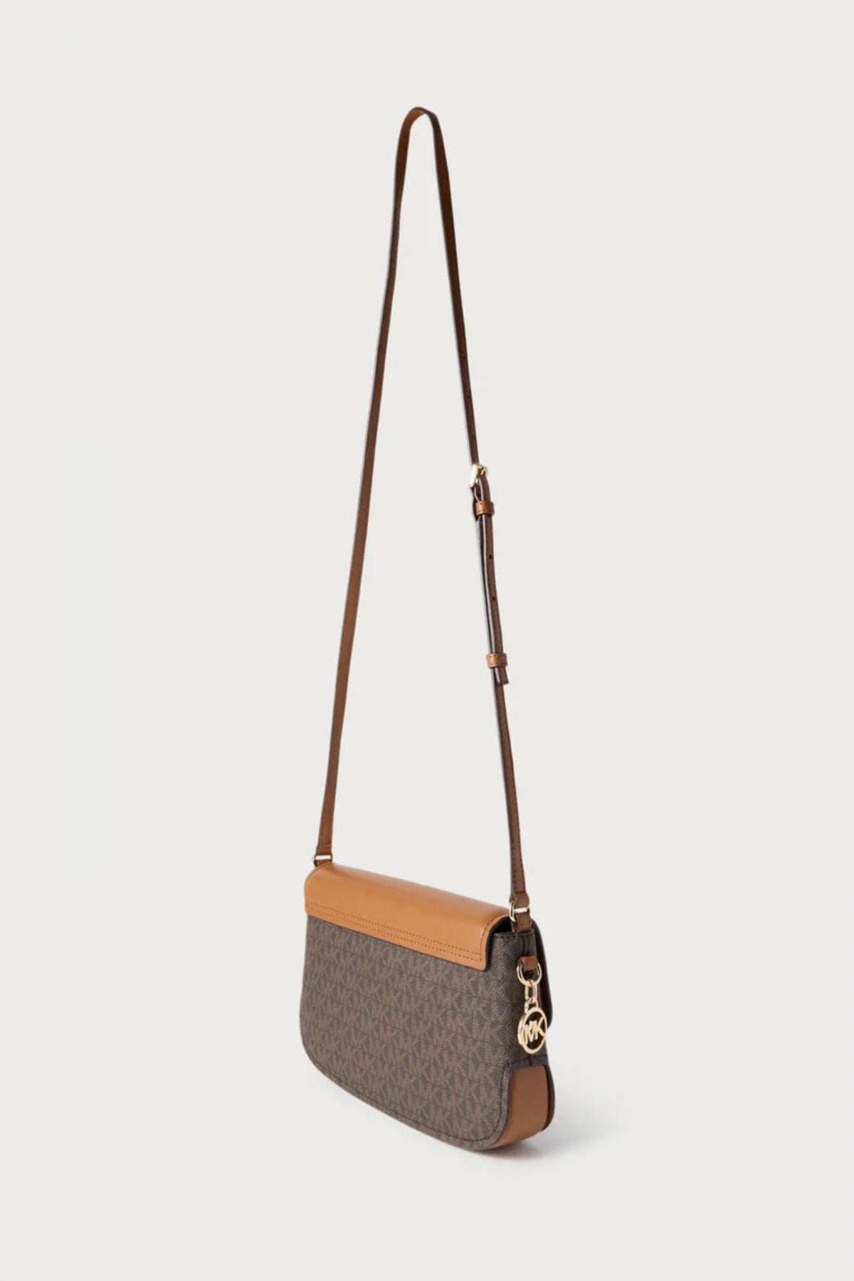 MICHAEL KORS ALICE SM FLAP XBODY en color MARRON  (4)