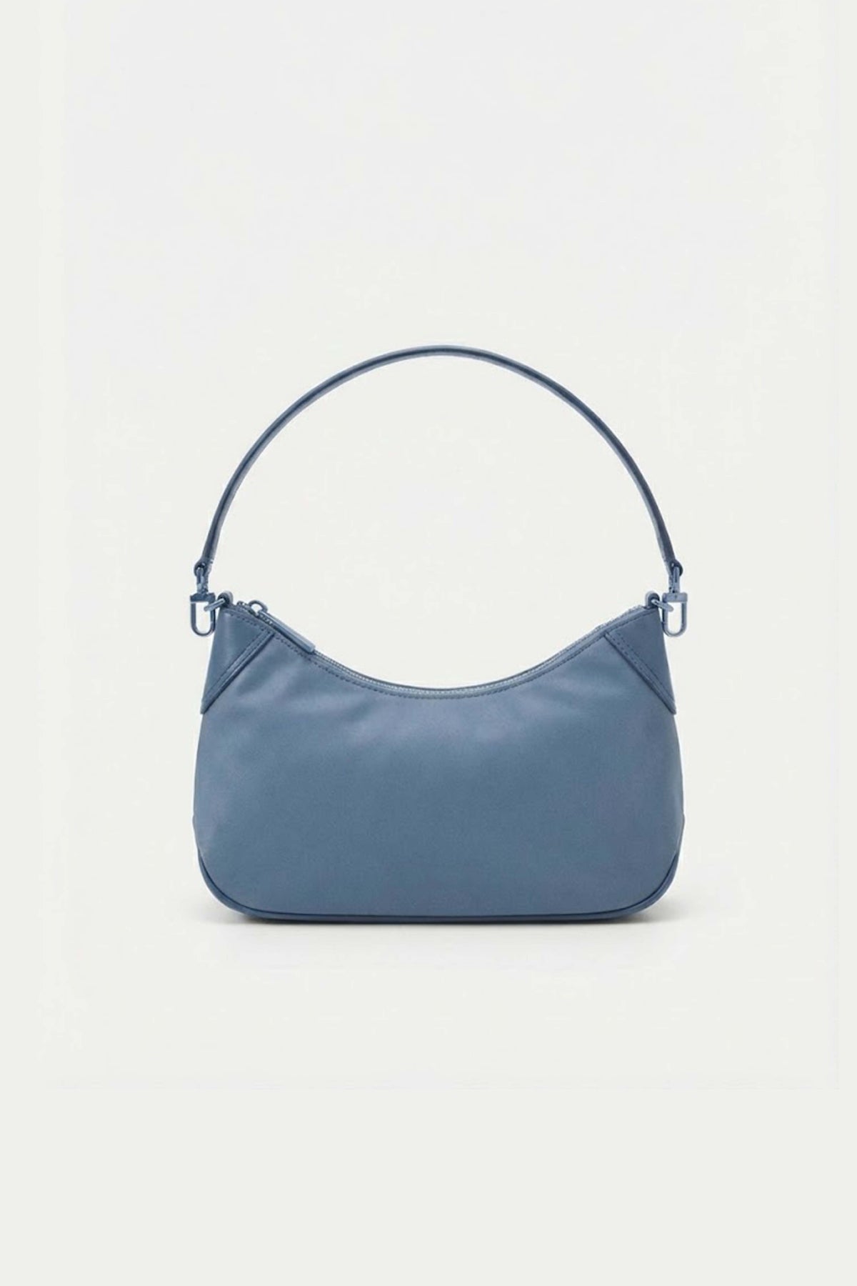 MICHAEL KORS  POUCHETTE XBODY  en color AZUL  (2)