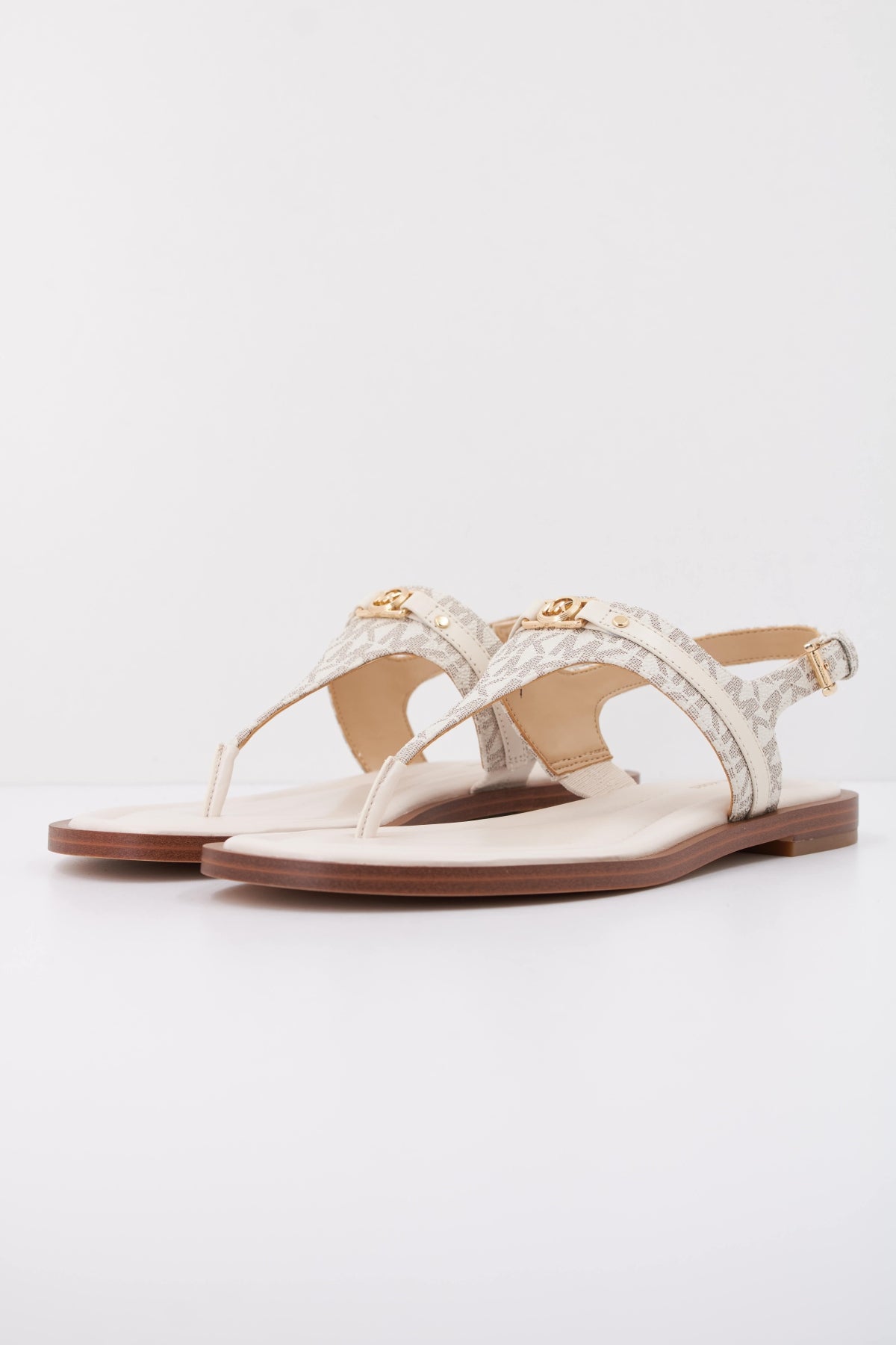 MICHAEL KORS MANDY THONG en color BLANCO  (2)