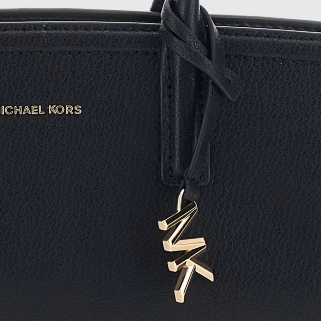 MICHAEL KORS TGITL SM EW SHOULDER TOTE en color NEGRO  (6)