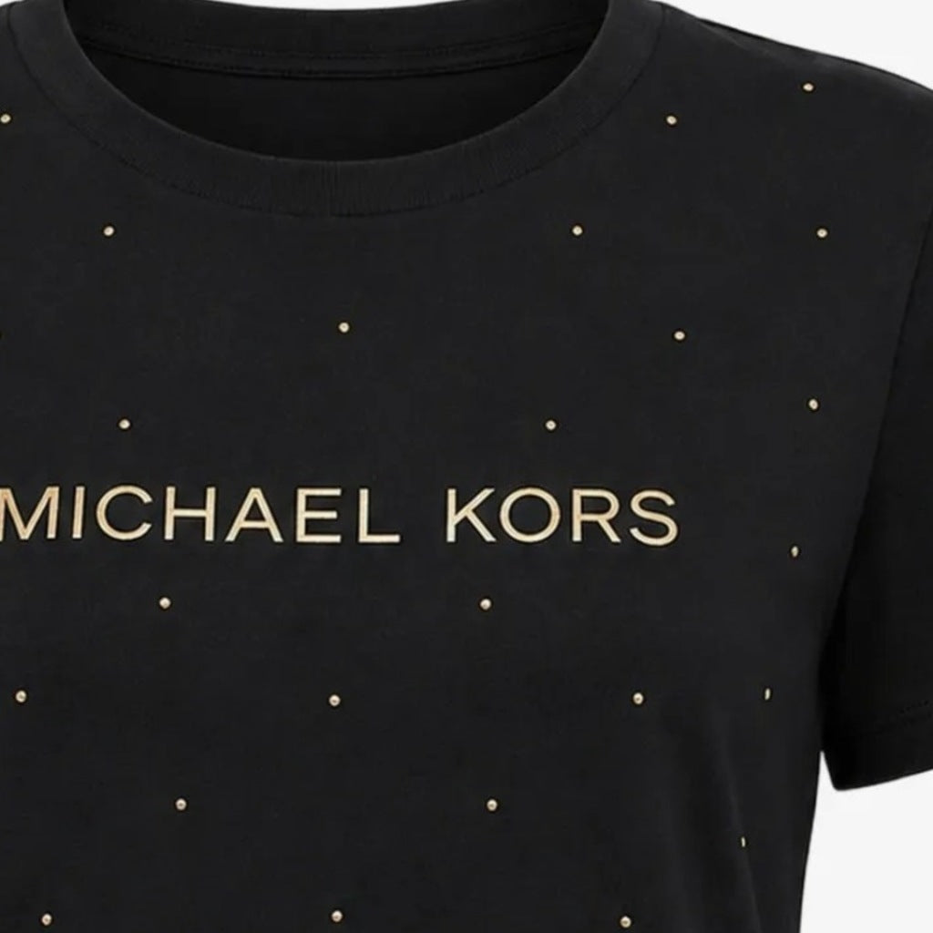 MICHAEL KORS MTYJ CLASSIC MK STUD TEE en color NEGRO  (4)