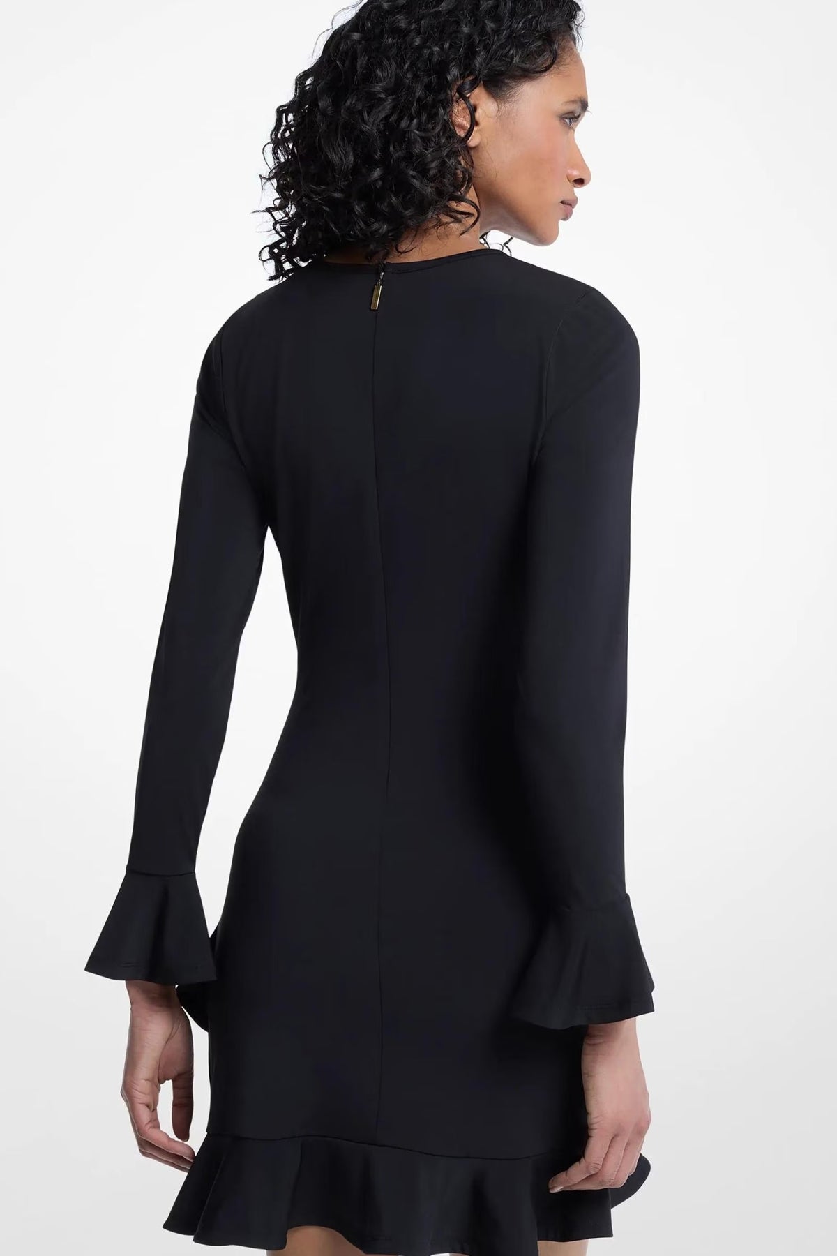 MICHAEL KORS MTJHJ RUCHED RUFFLE HEM DRESS en color NEGRO  (2)