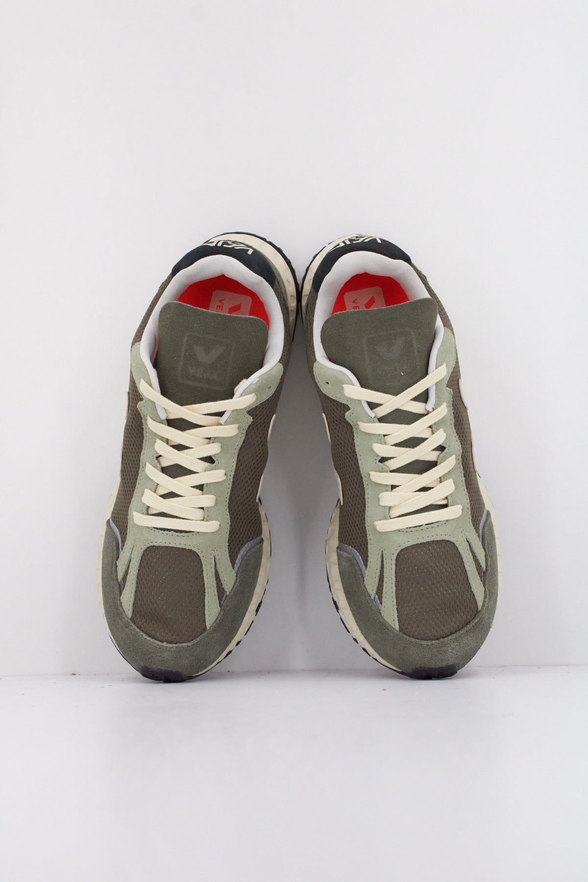 VEJA CONDOR ROYALE en color VERDE  (3)