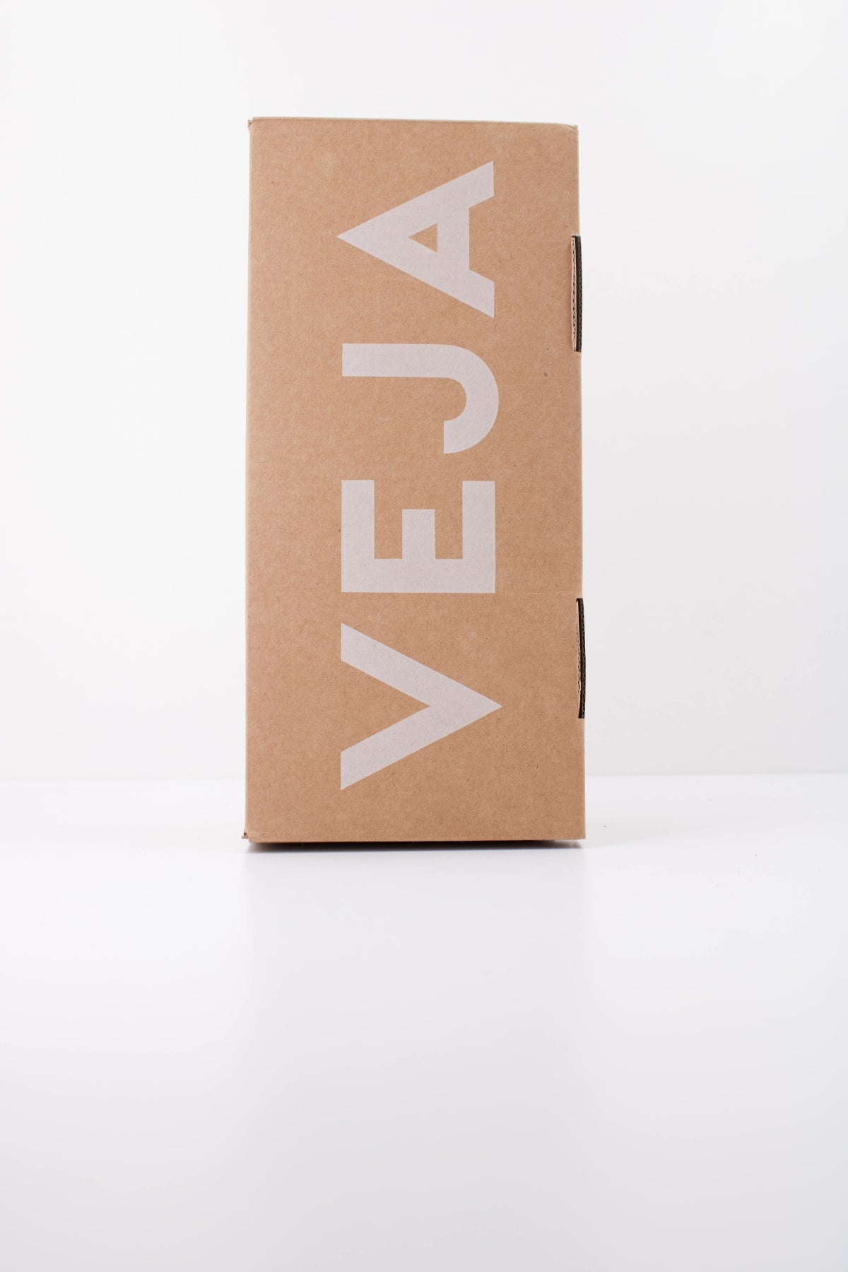 VEJA  SANDALIA ARPOADOR  en color ROSA  (6)