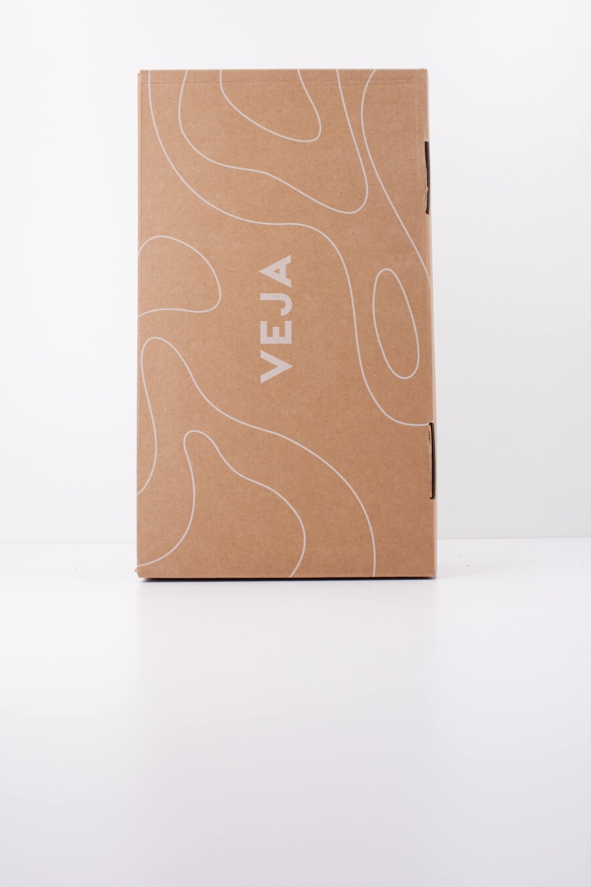 VEJA SANDALIA ETNA BOLD en color NEGRO  (6)