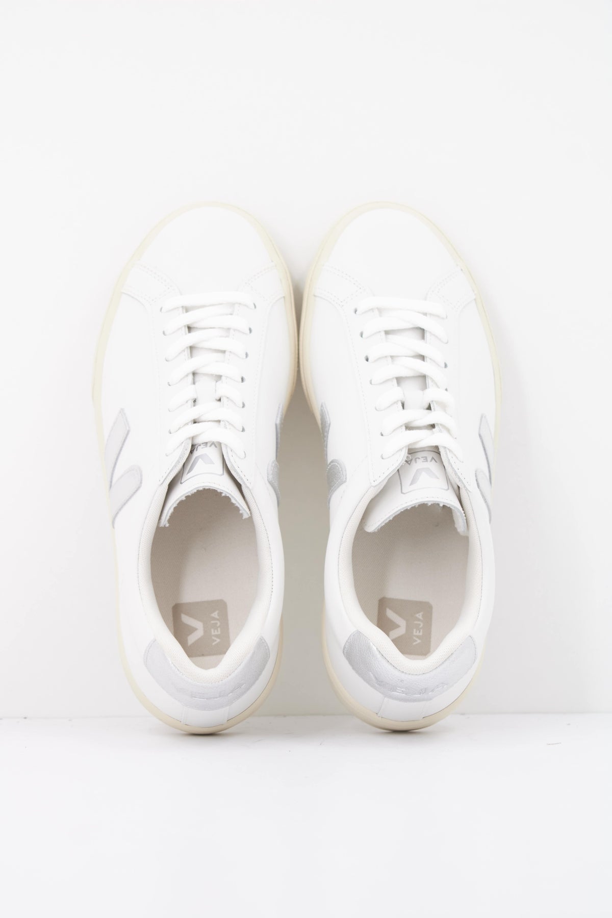 VEJA EOB en color BLANCO  (3)