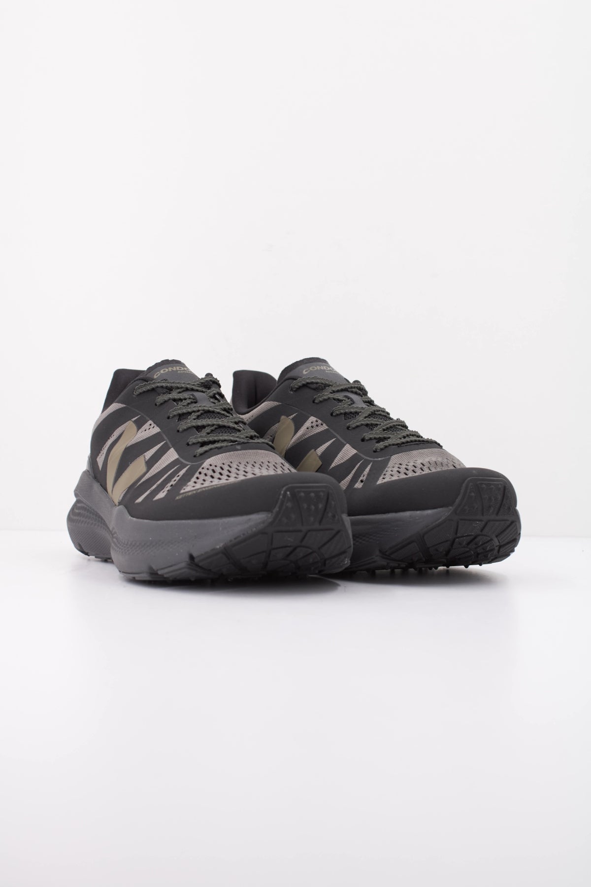 VEJA CEB CONDOR  ADVANCED en color NEGRO  (2)
