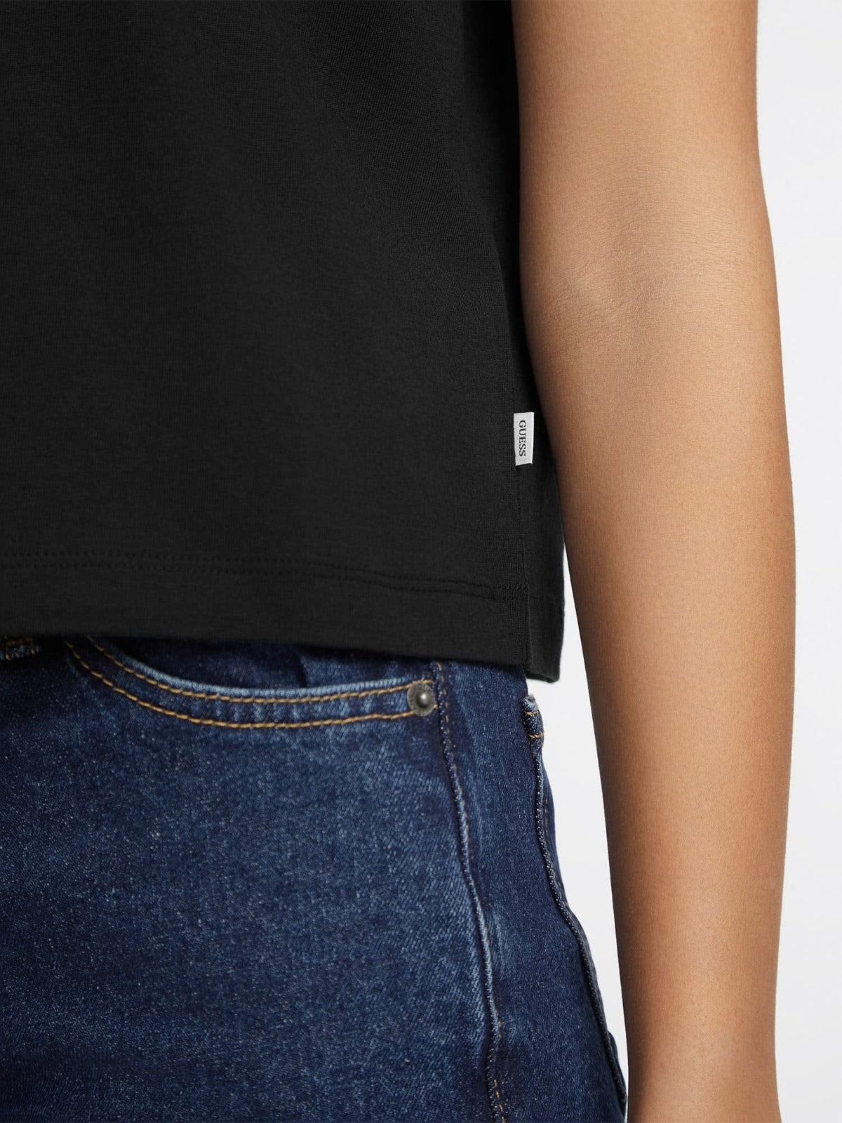 GUESS JEANS WYI KHM en color NEGRO  (5)