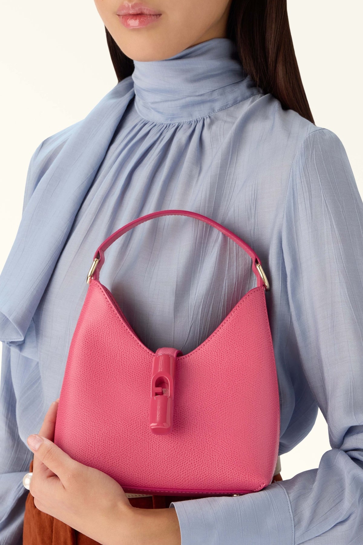 FURLA IRADE MINI HOB en color ROSA  (1)