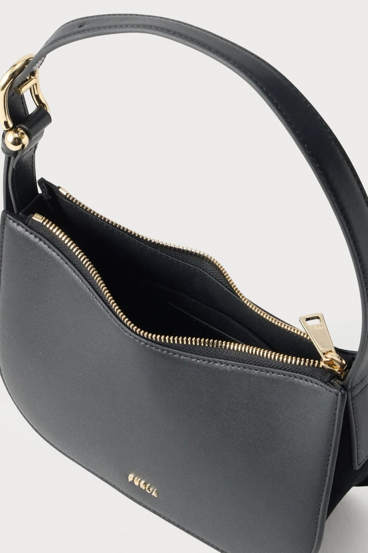 FURLA WB BX FURLA SARA S SHOULDE en color NEGRO  (3)