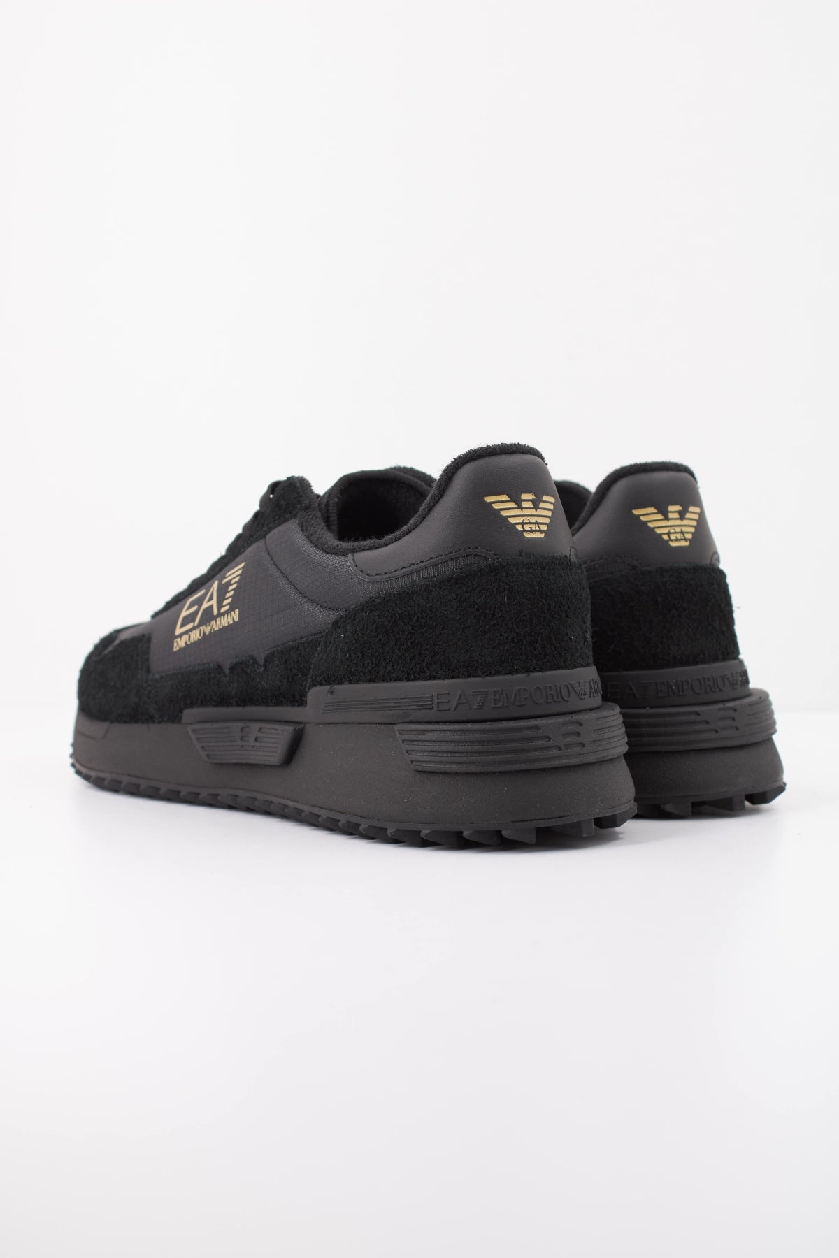EA BY EMPORIO ARMANI X AF en color NEGRO  (4)
