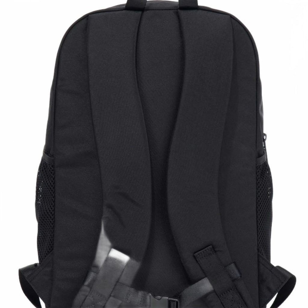 EA BY EMPORIO ARMANI X AF BACKPACK en color NEGRO  (5)