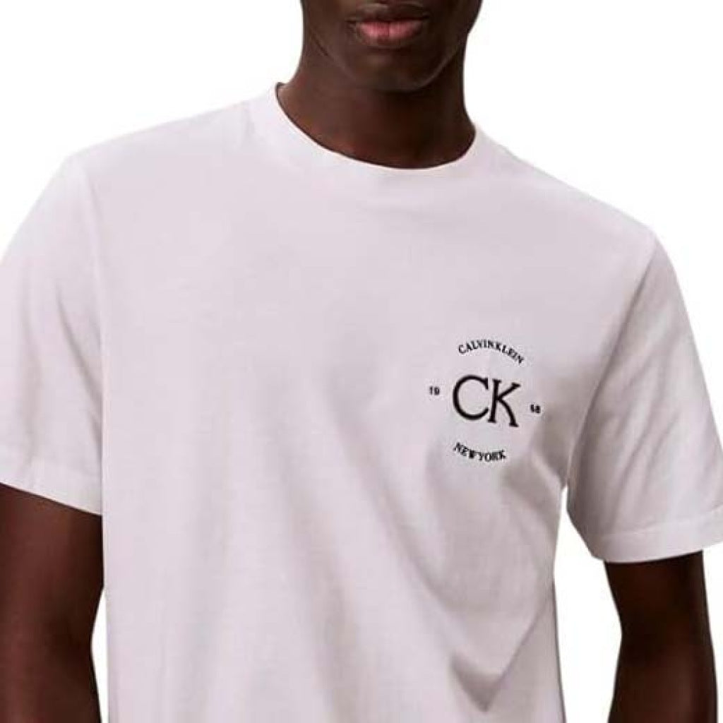 CALVIN KLEIN JEANS APRIL GRAPHIC SEASON en color BLANCO  (5)