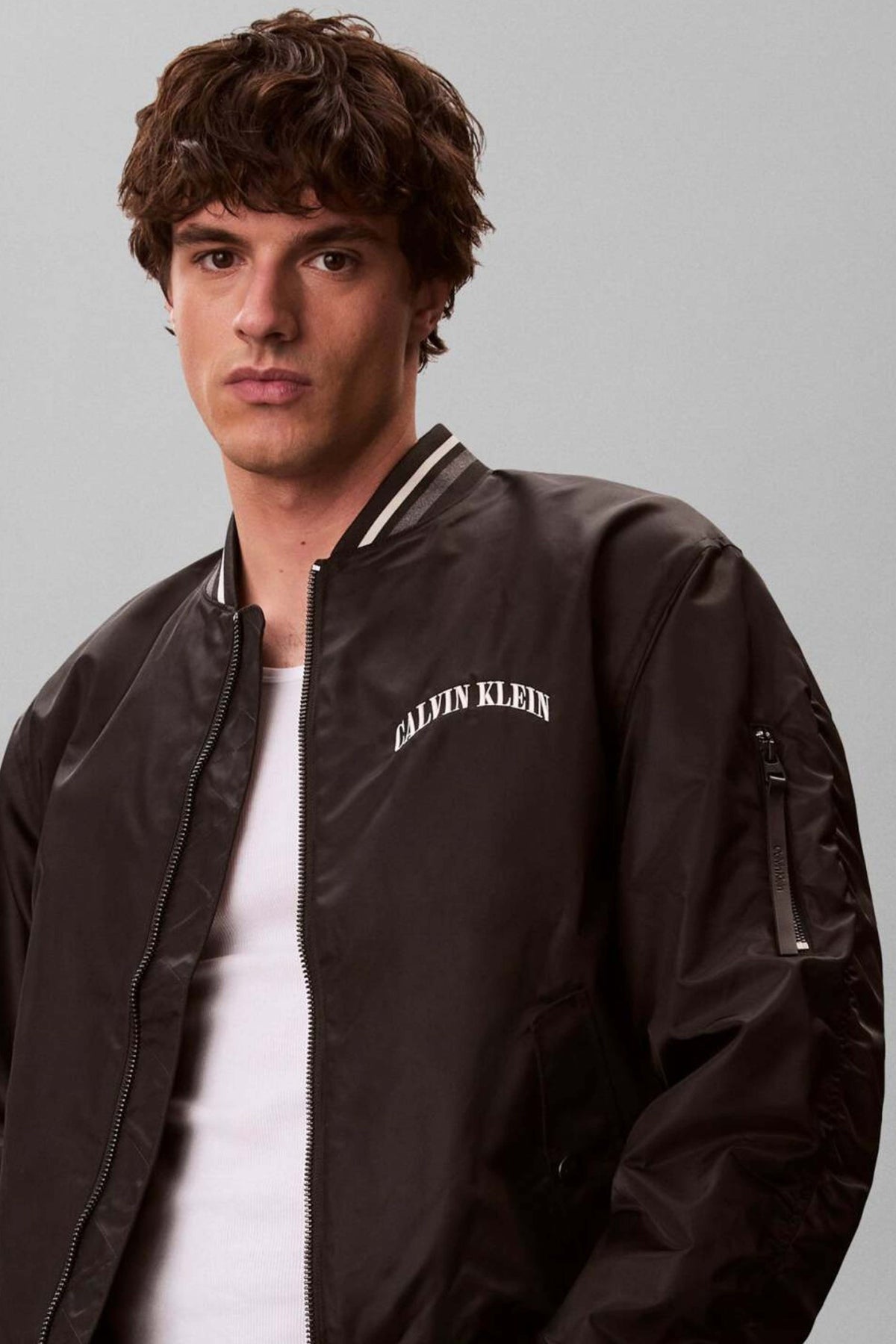 CALVIN KLEIN JEANS LVRFG en color NEGRO  (3)