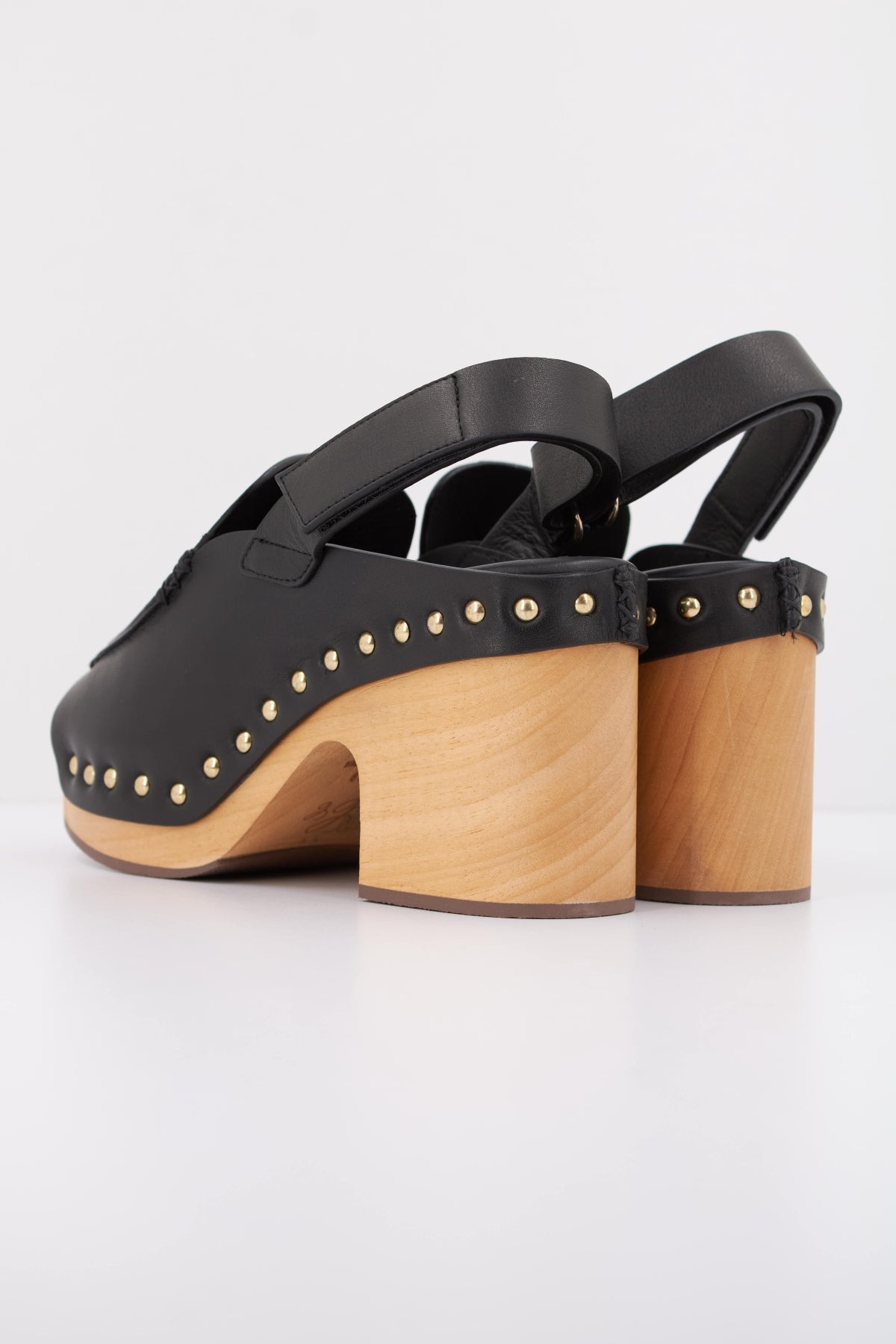 CLAIRE CHARLOTTE MARTACC en color NEGRO  (4)