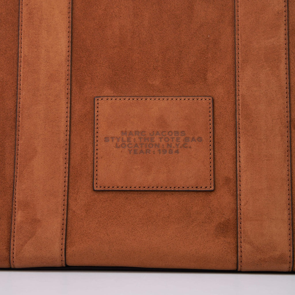 MARC JACOBS THE LARGE TOTE en color MARRON  (6)