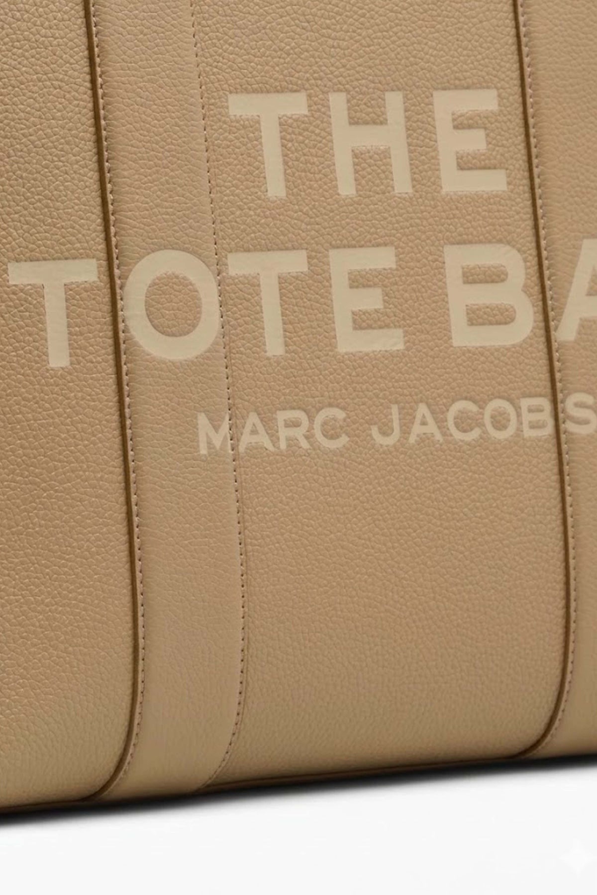MARC JACOBS THE LARGE TOTE  en color MARRON CLARO  (4)